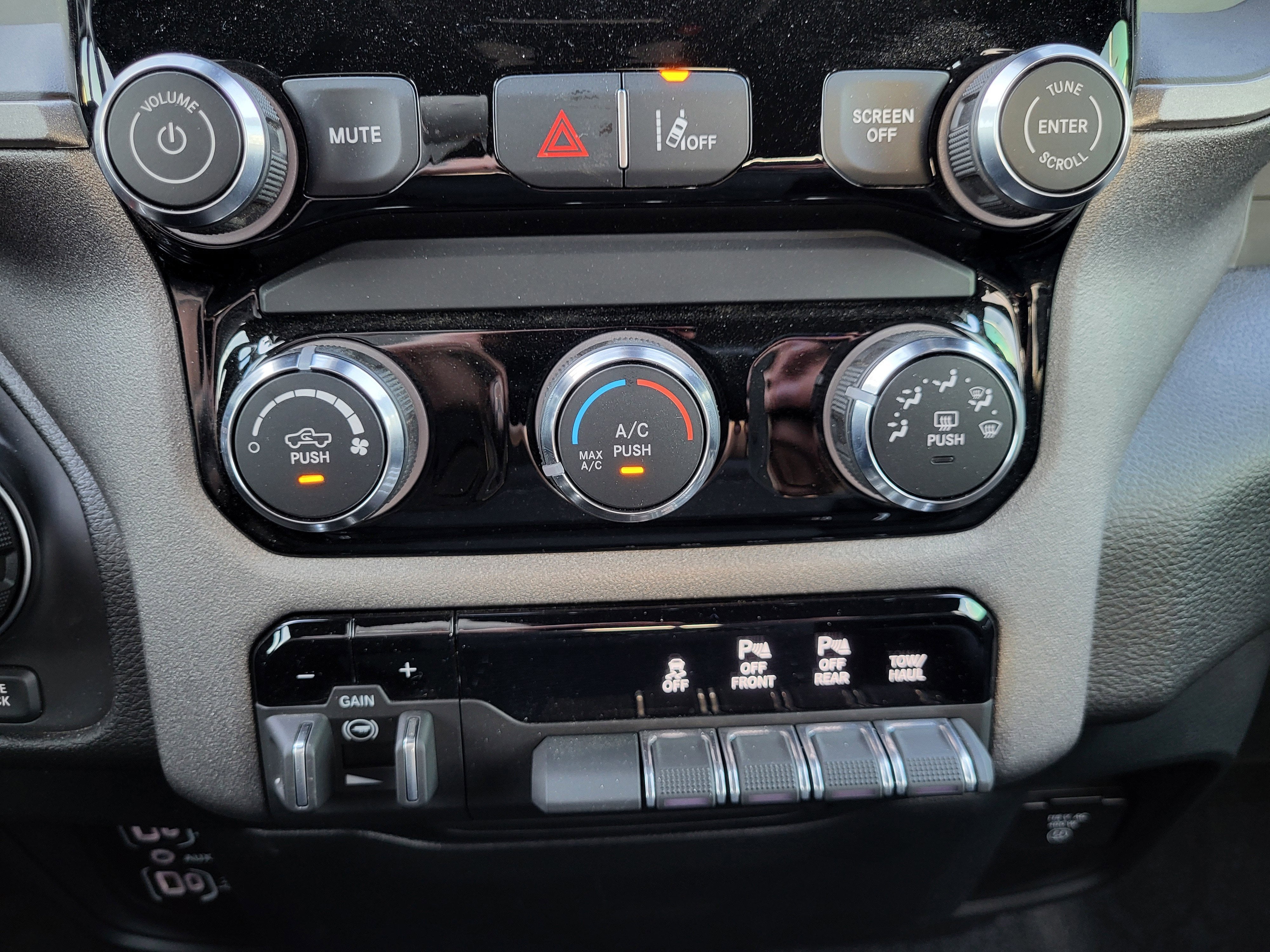 2026 RAM 1500 Warlock