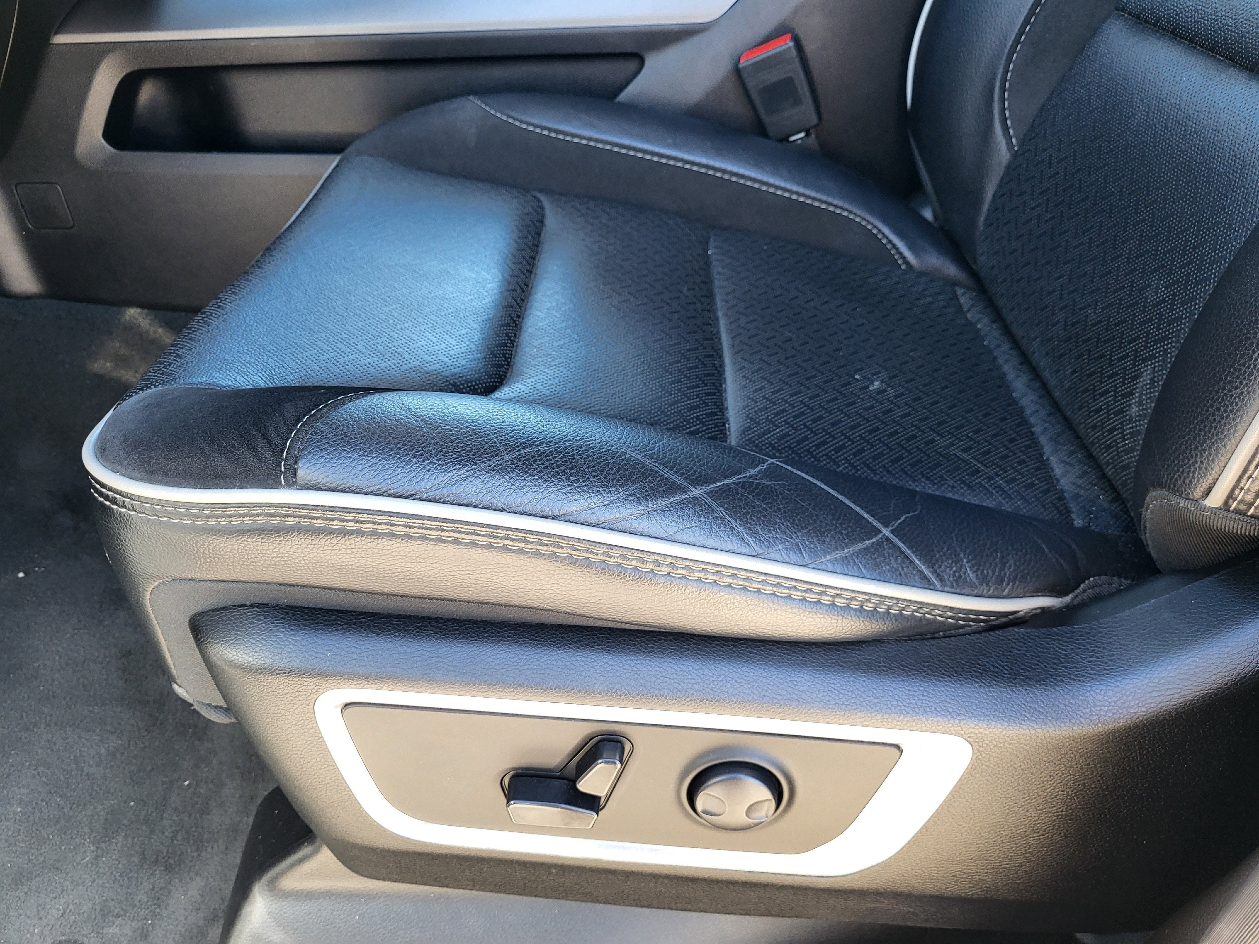 2024 RAM Ram 1500 Pickup Laramie - Photo 20