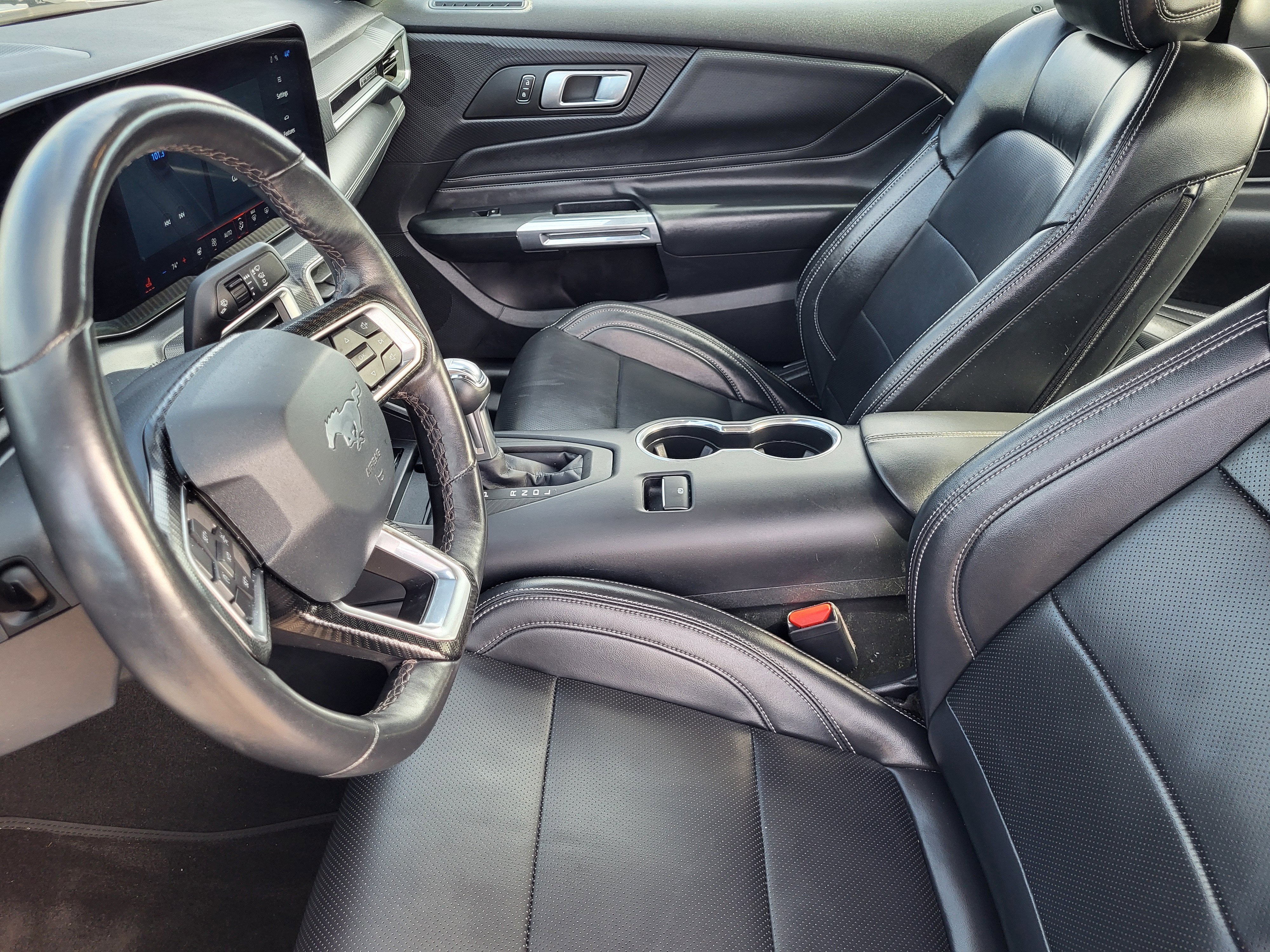 2024 Ford Mustang EcoBoost Premium