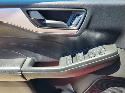2022 Ford Escape SE Hybrid