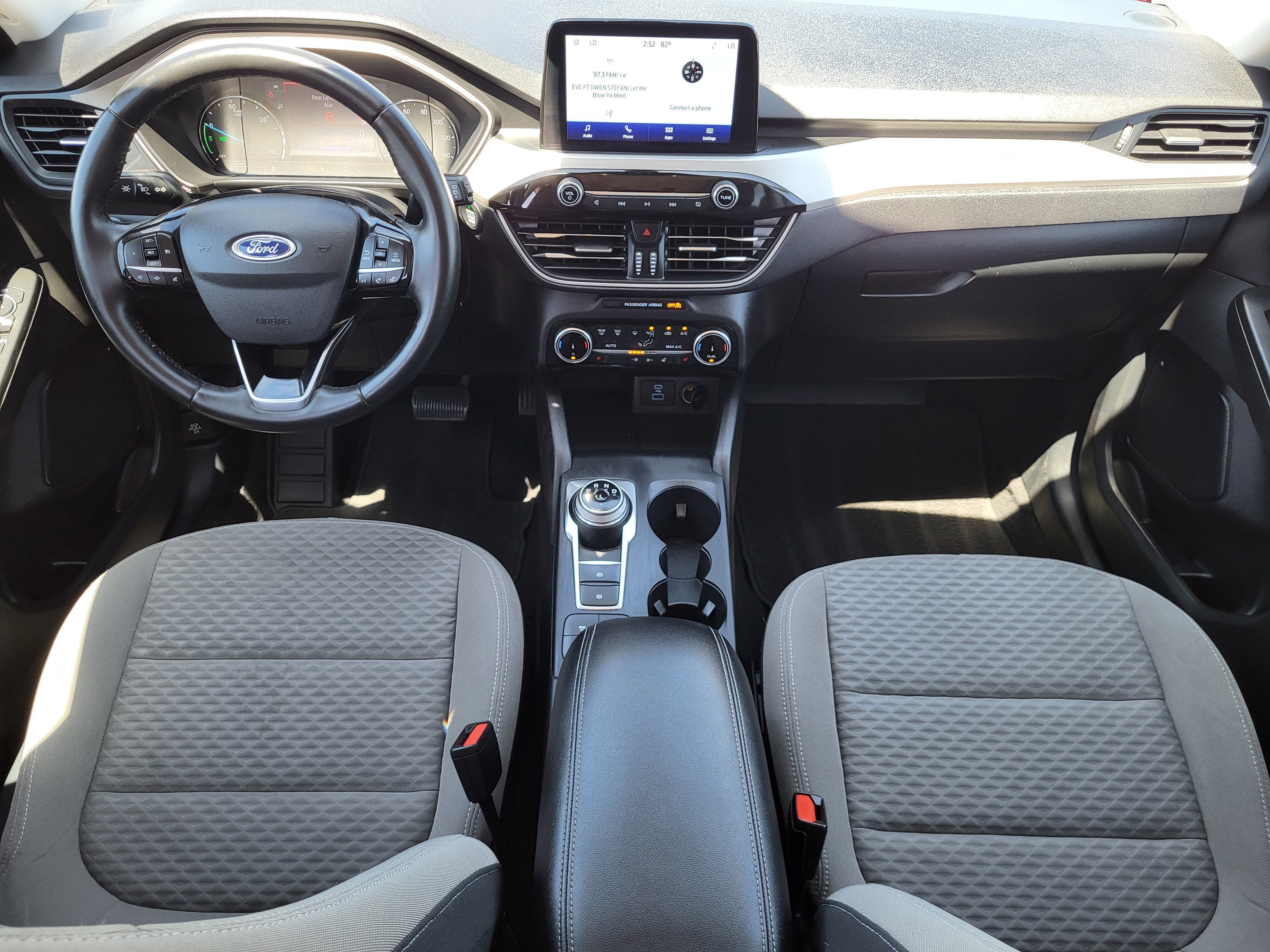 2022 Ford Escape SE Hybrid