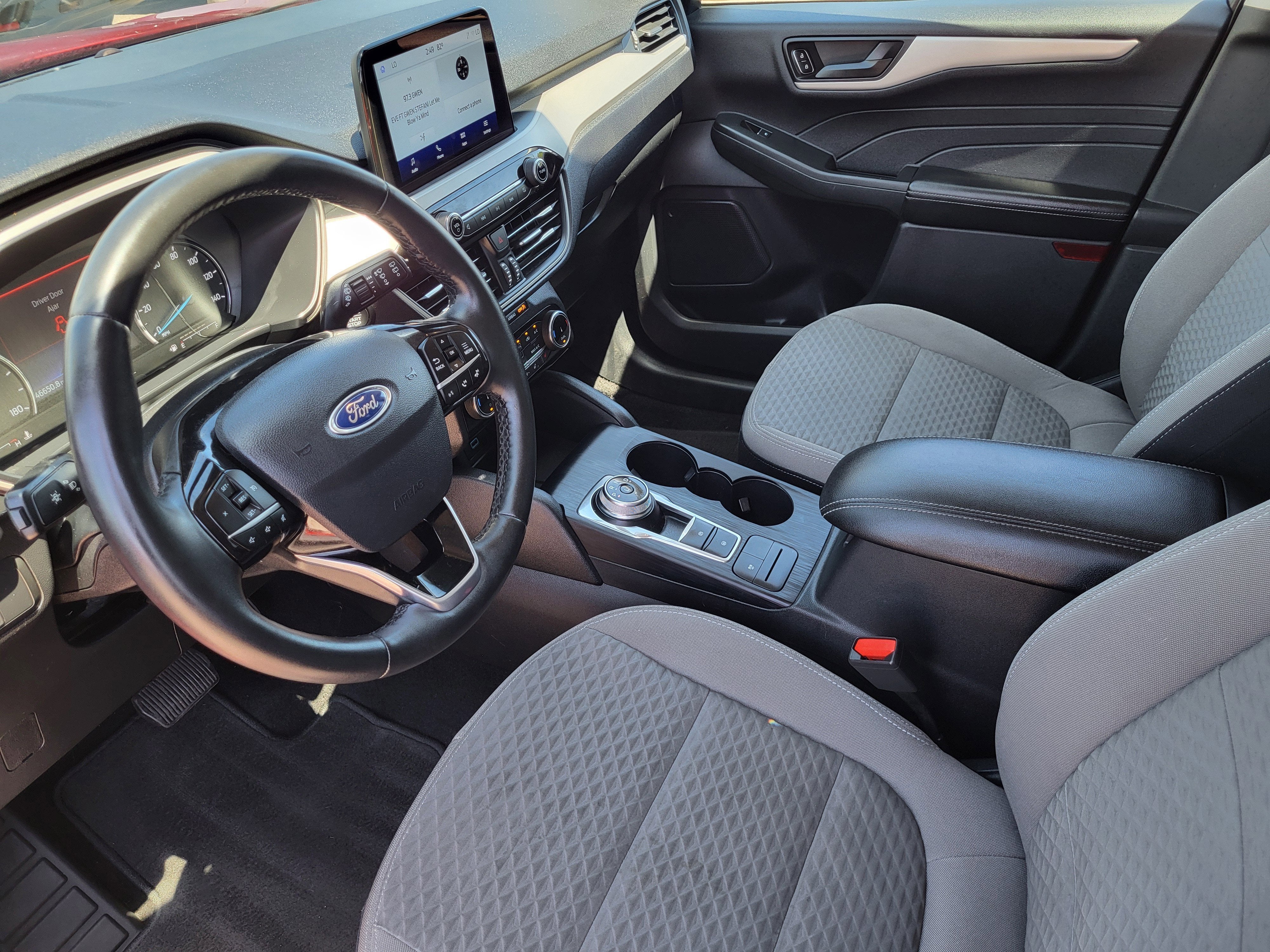 2022 Ford Escape SE Hybrid
