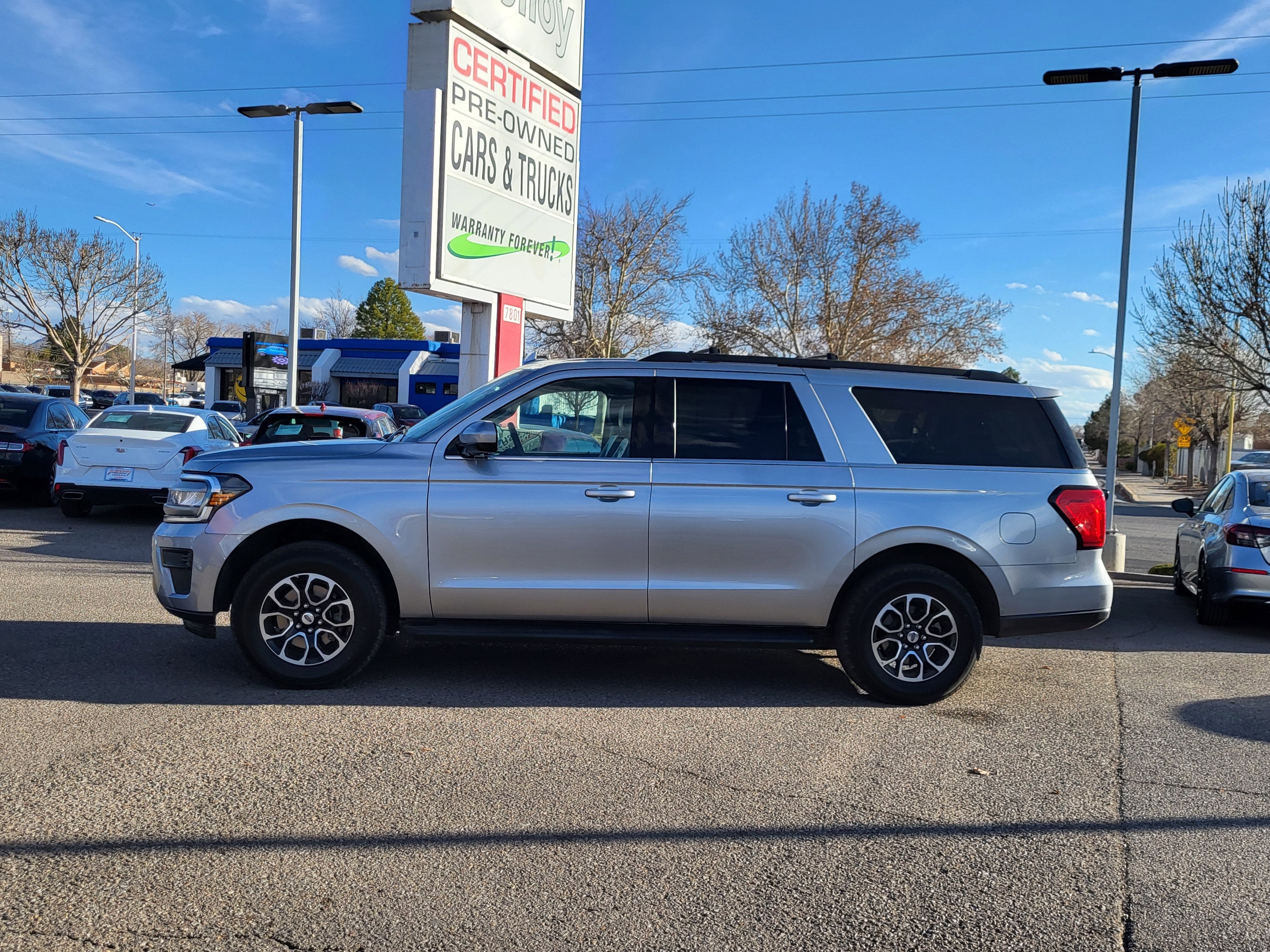 2024 Ford Expedition Max XLT