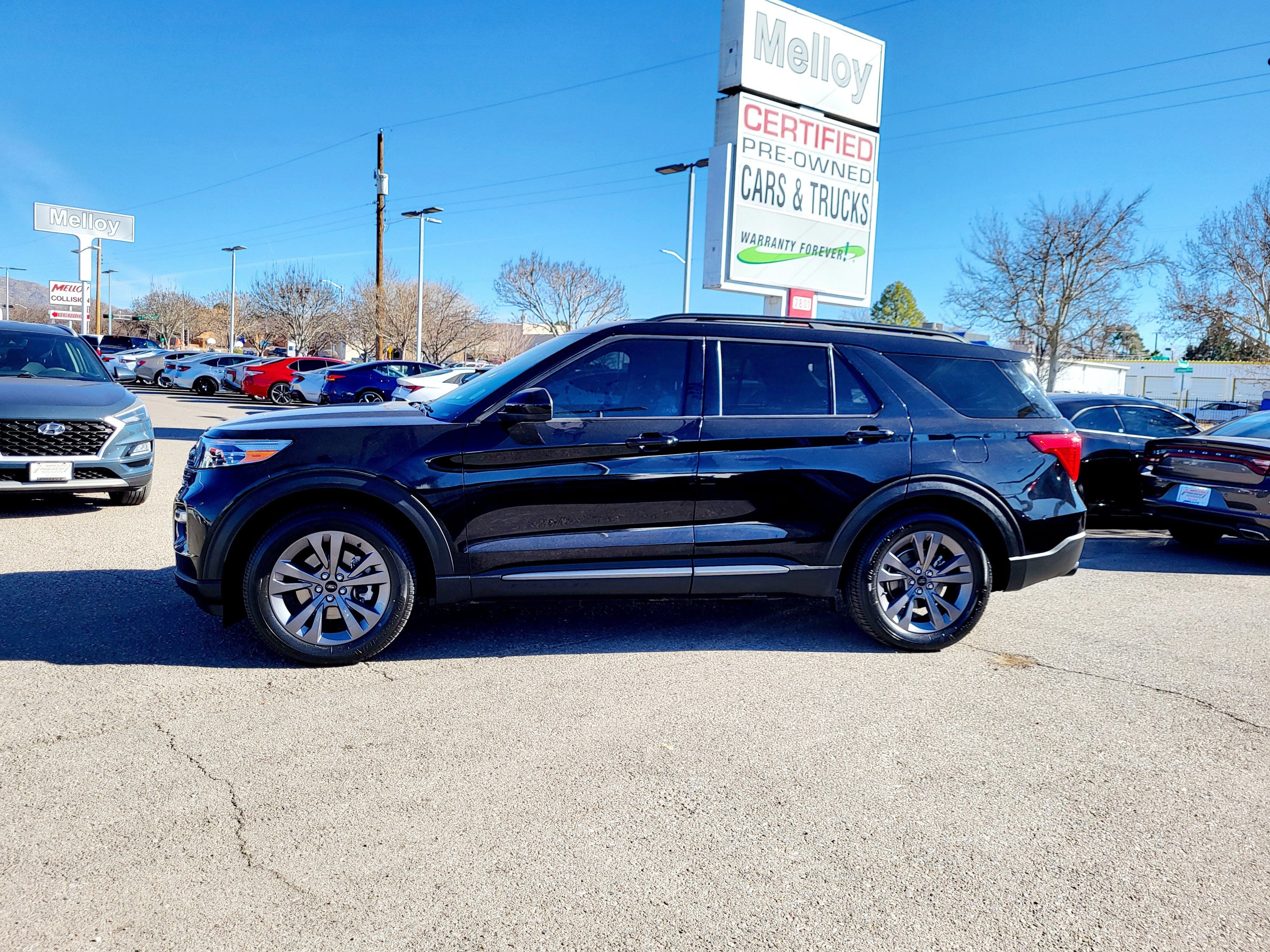 2023 Ford Explorer XLT