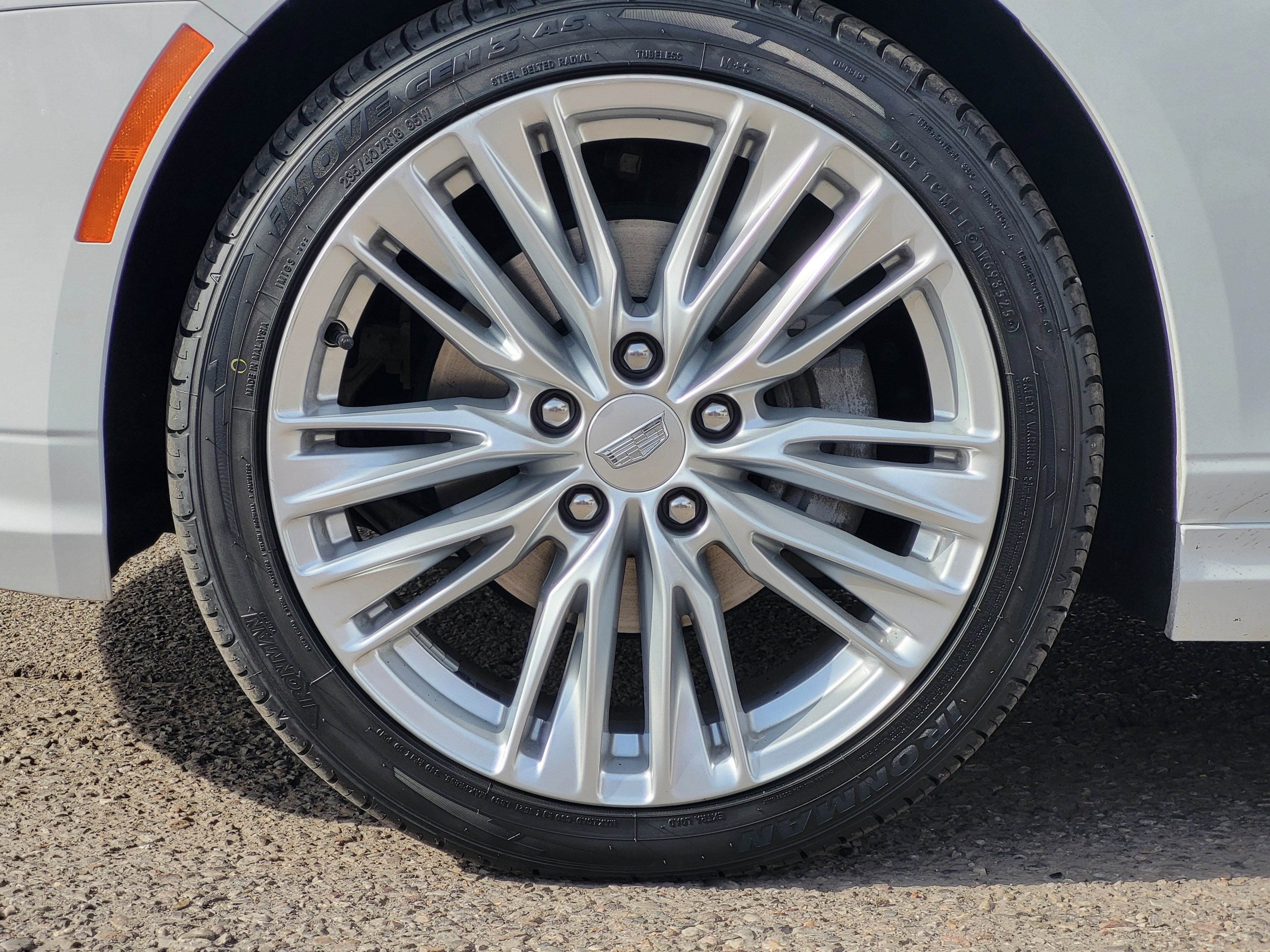 2023 Cadillac CT4 Premium Luxury