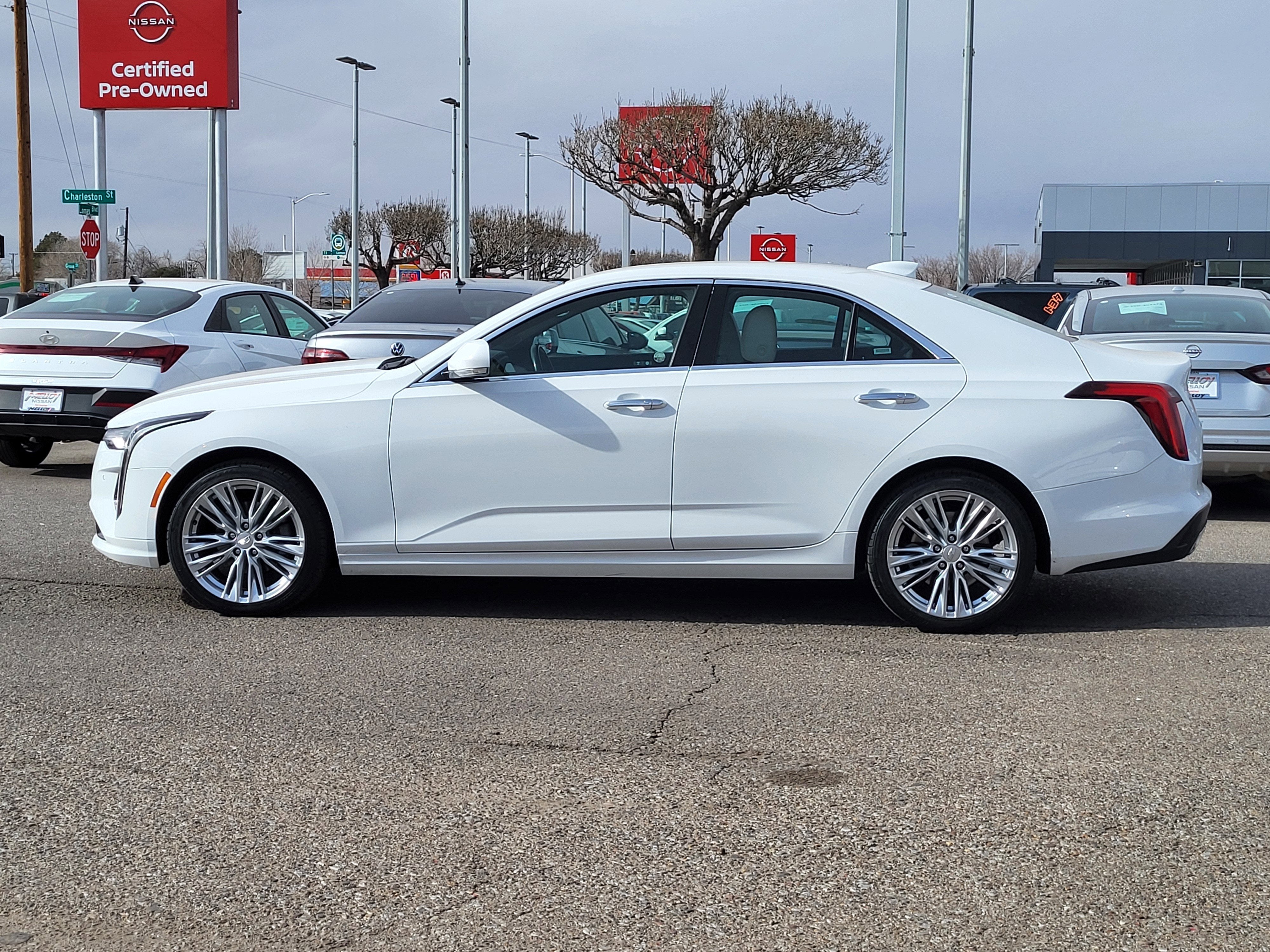 2023 Cadillac CT4 Premium Luxury
