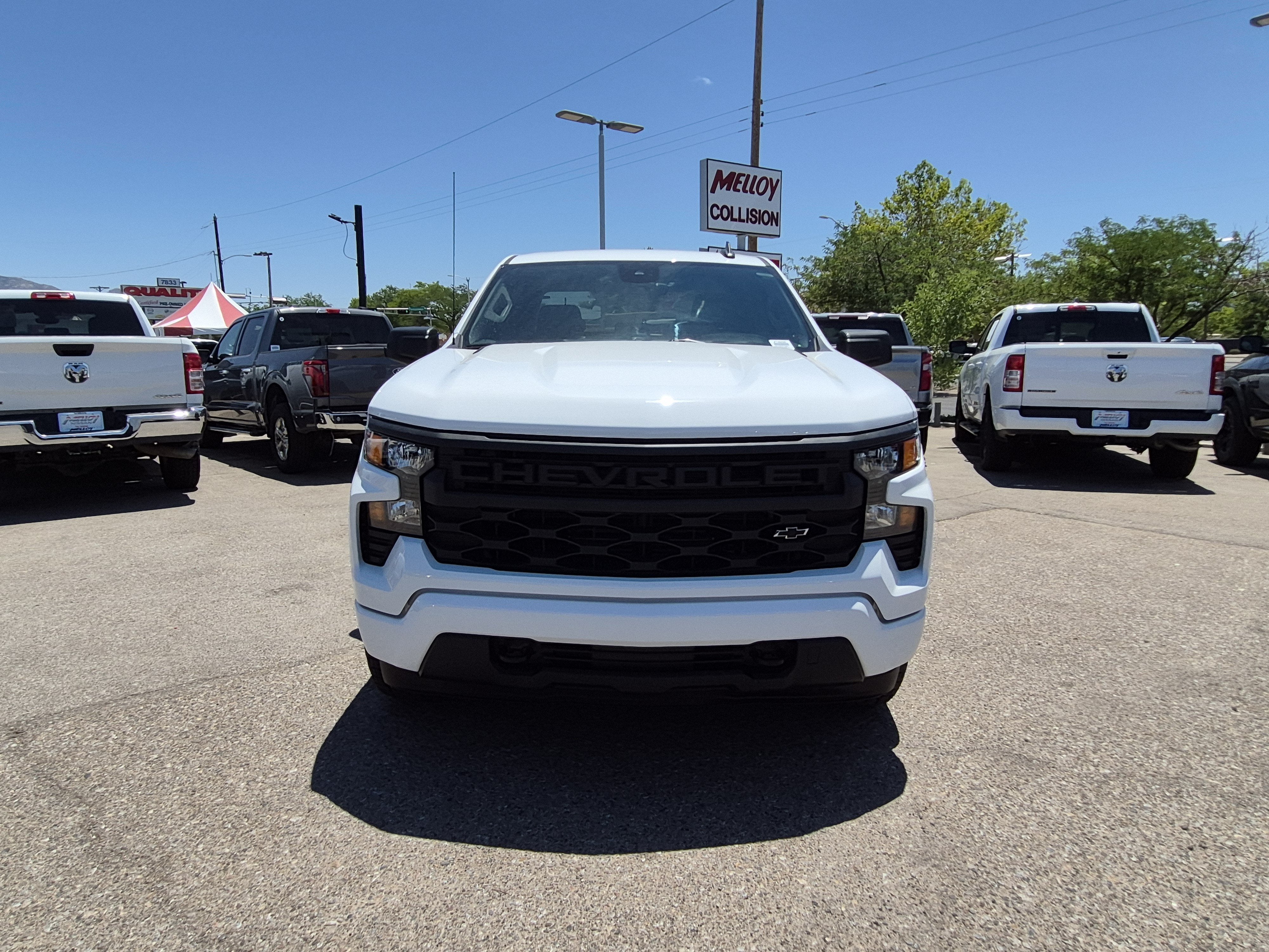 2025 Chevrolet Silverado 1500 Custom