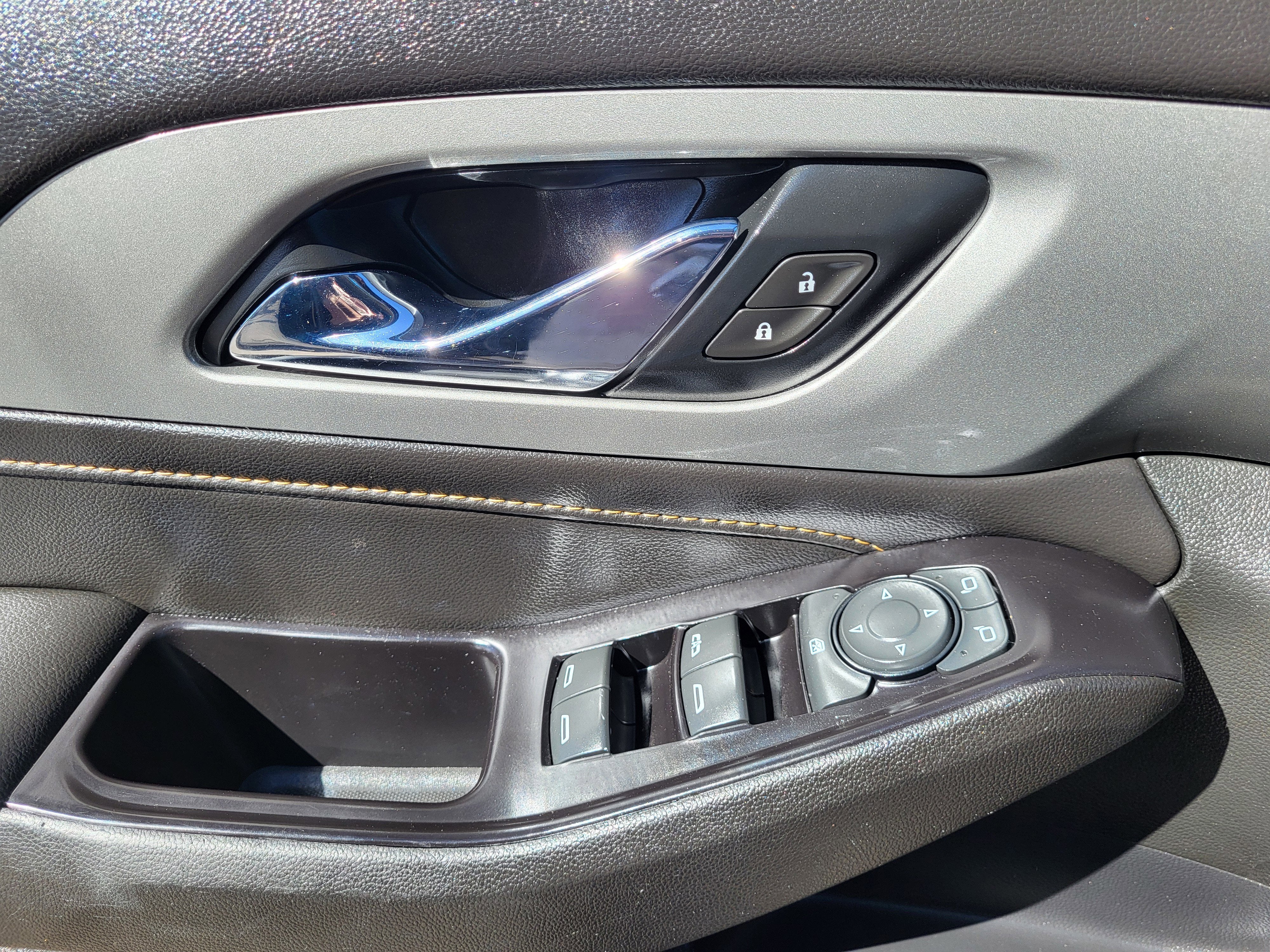 2020 Chevrolet Traverse RS