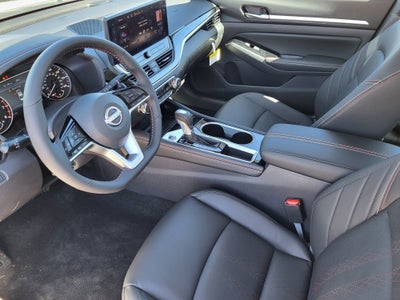 2025 Nissan Altima SR FWD