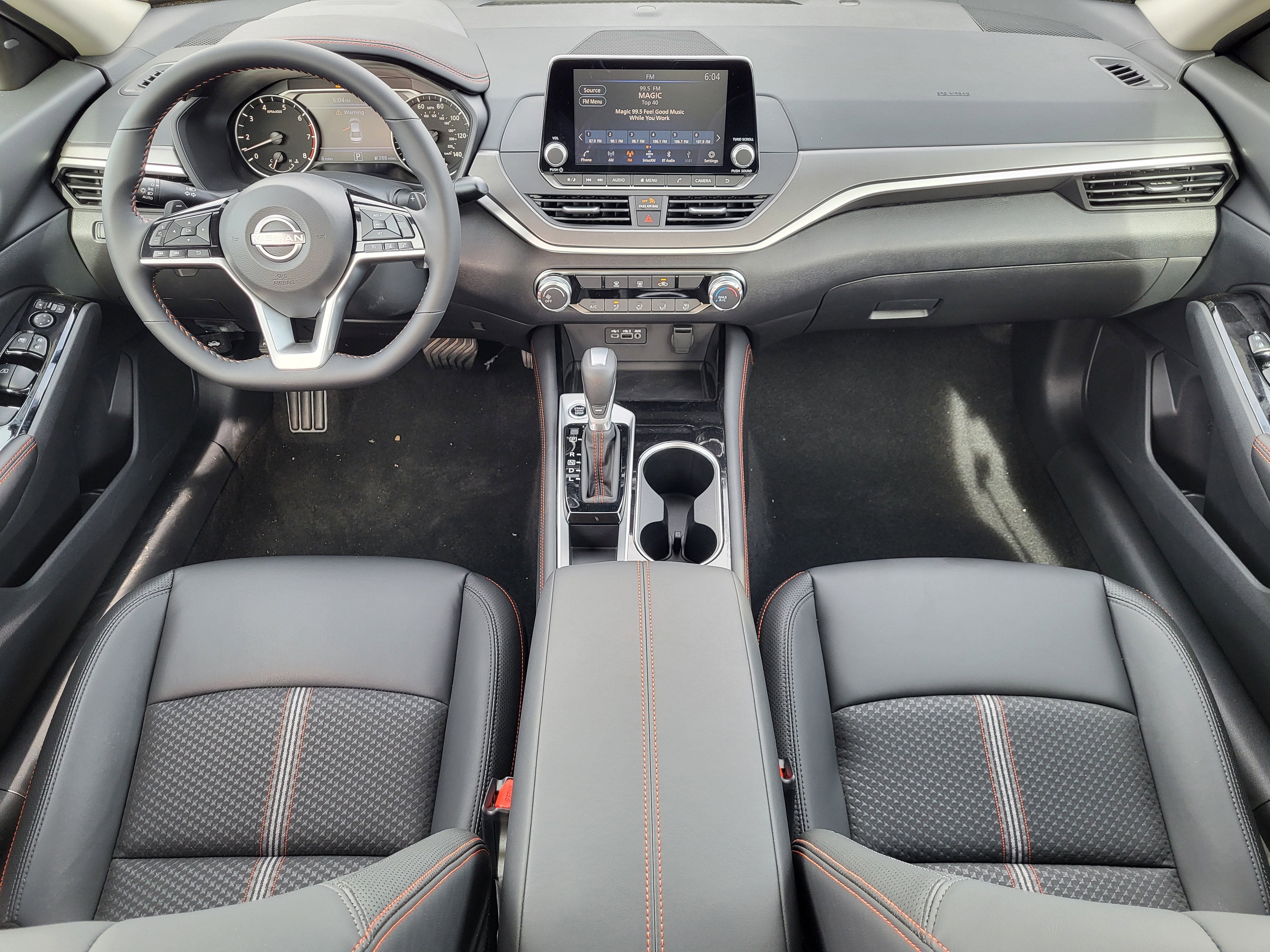 2025 Nissan Altima SR FWD