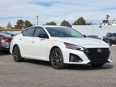 2025 Nissan Altima SR FWD