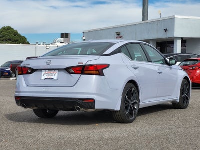 2025 Nissan Altima SR FWD