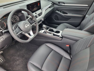 2025 Nissan Altima SR FWD