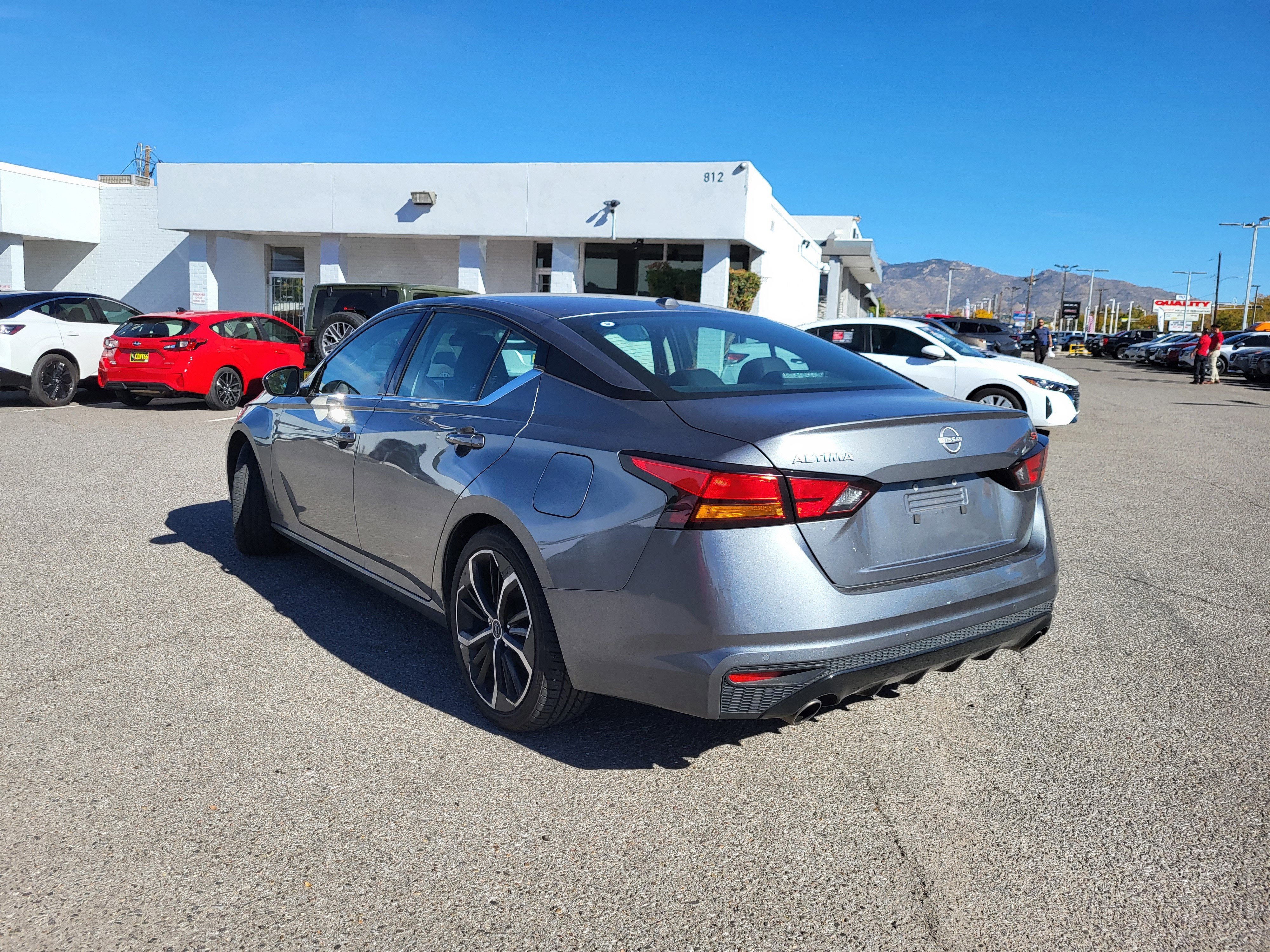 2023 Nissan Altima 2.5 SR