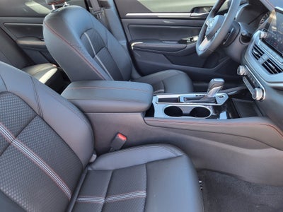 2025 Nissan Altima SR FWD