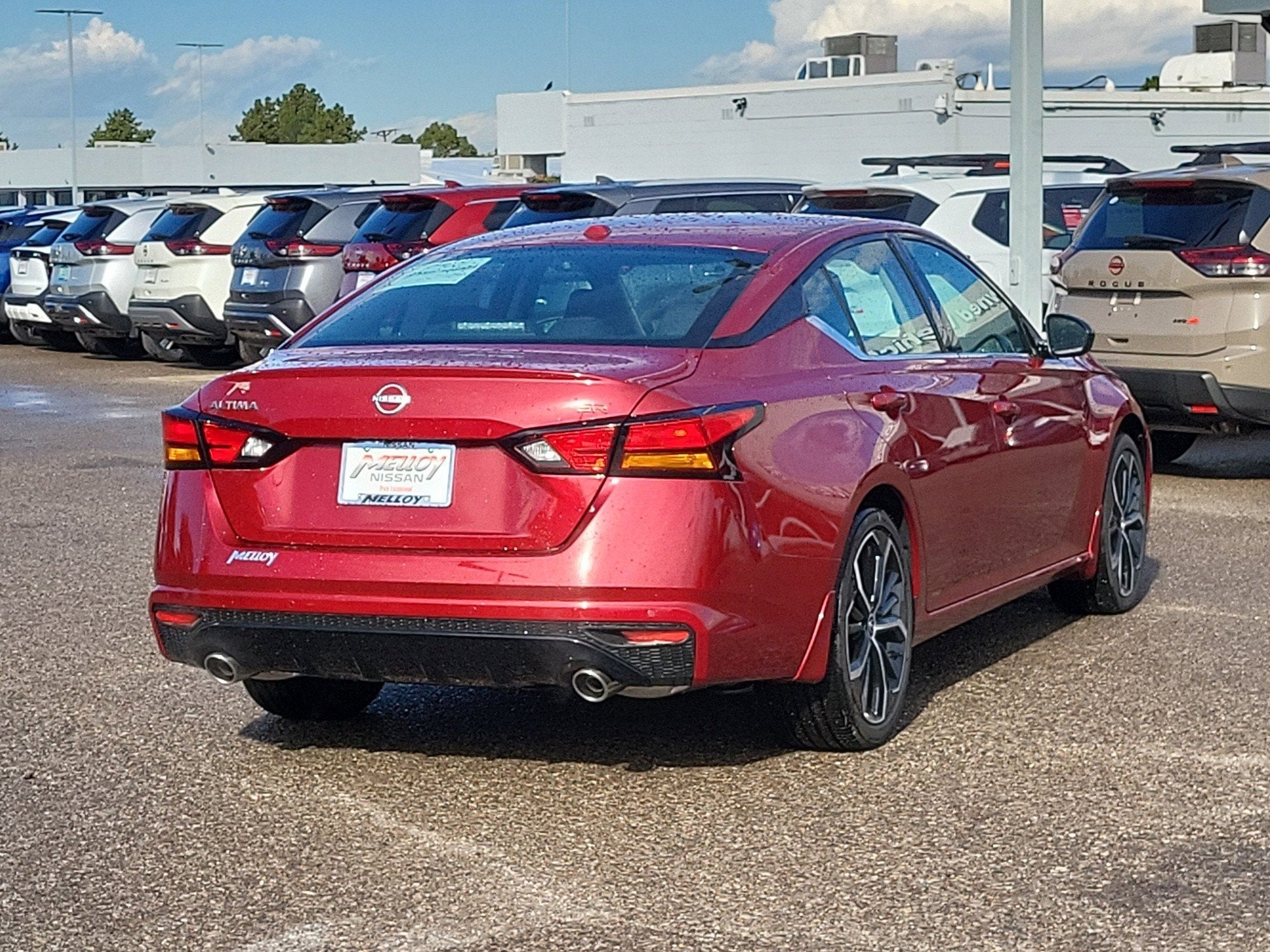 2025 Nissan Altima SR FWD