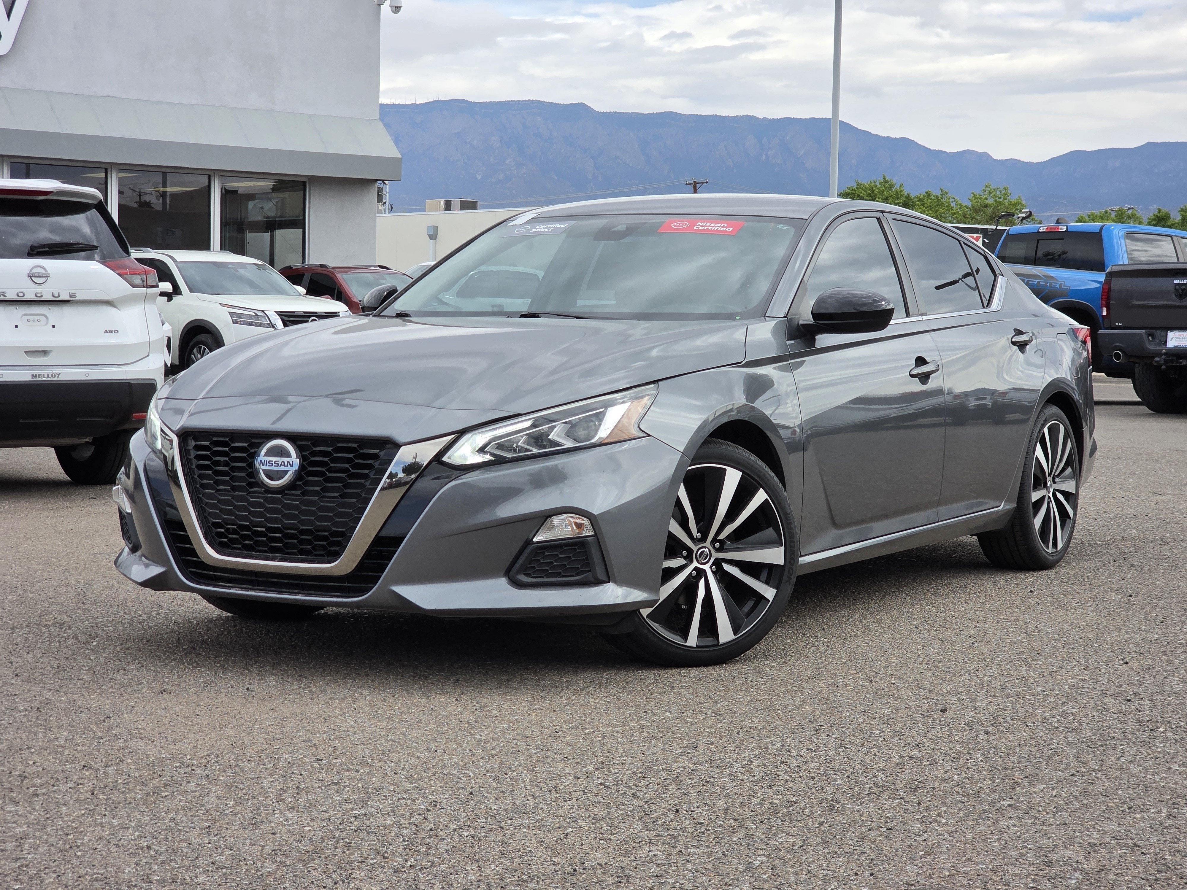 2022 Nissan Altima 2.5 SR