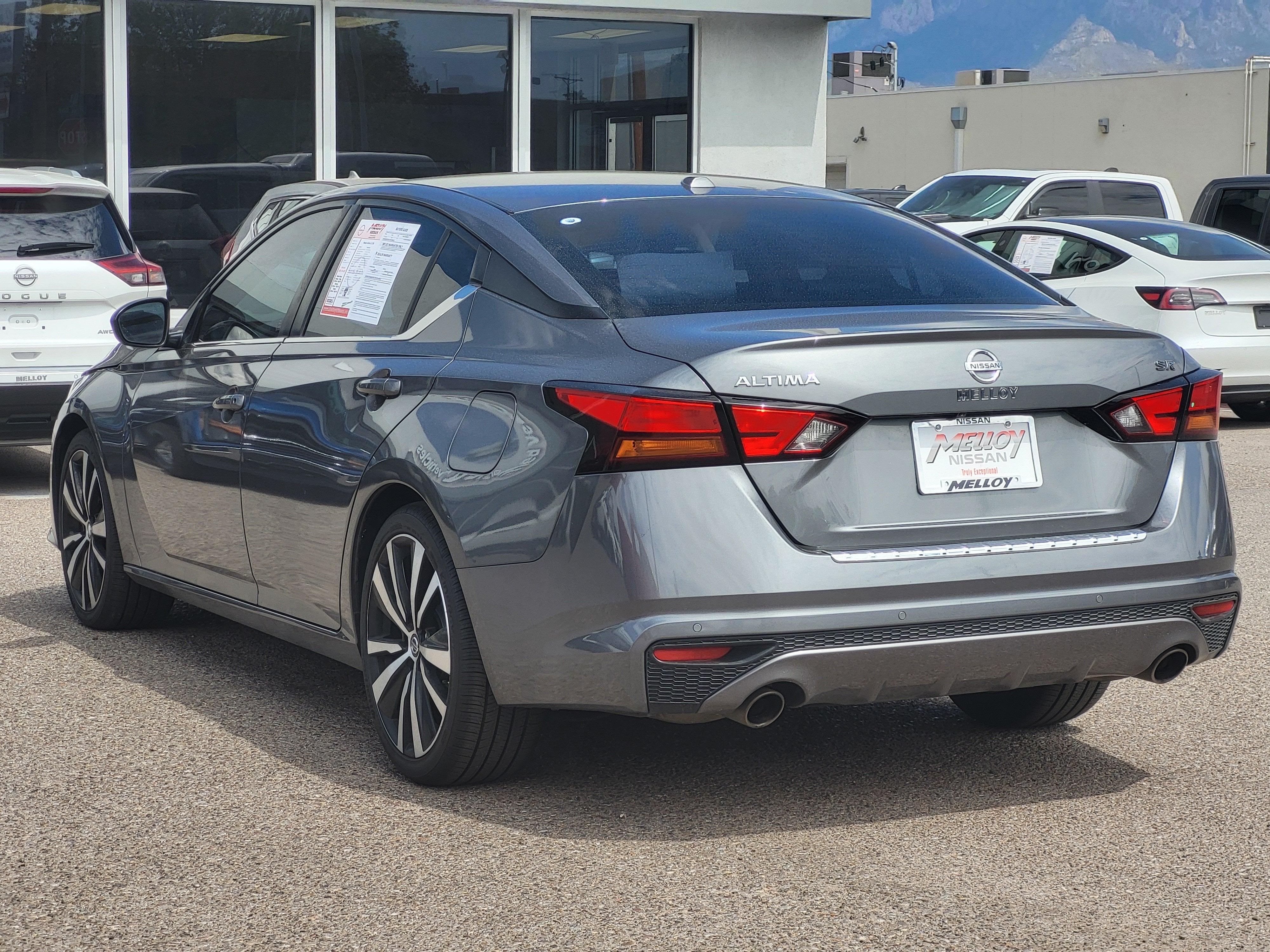 2022 Nissan Altima 2.5 SR