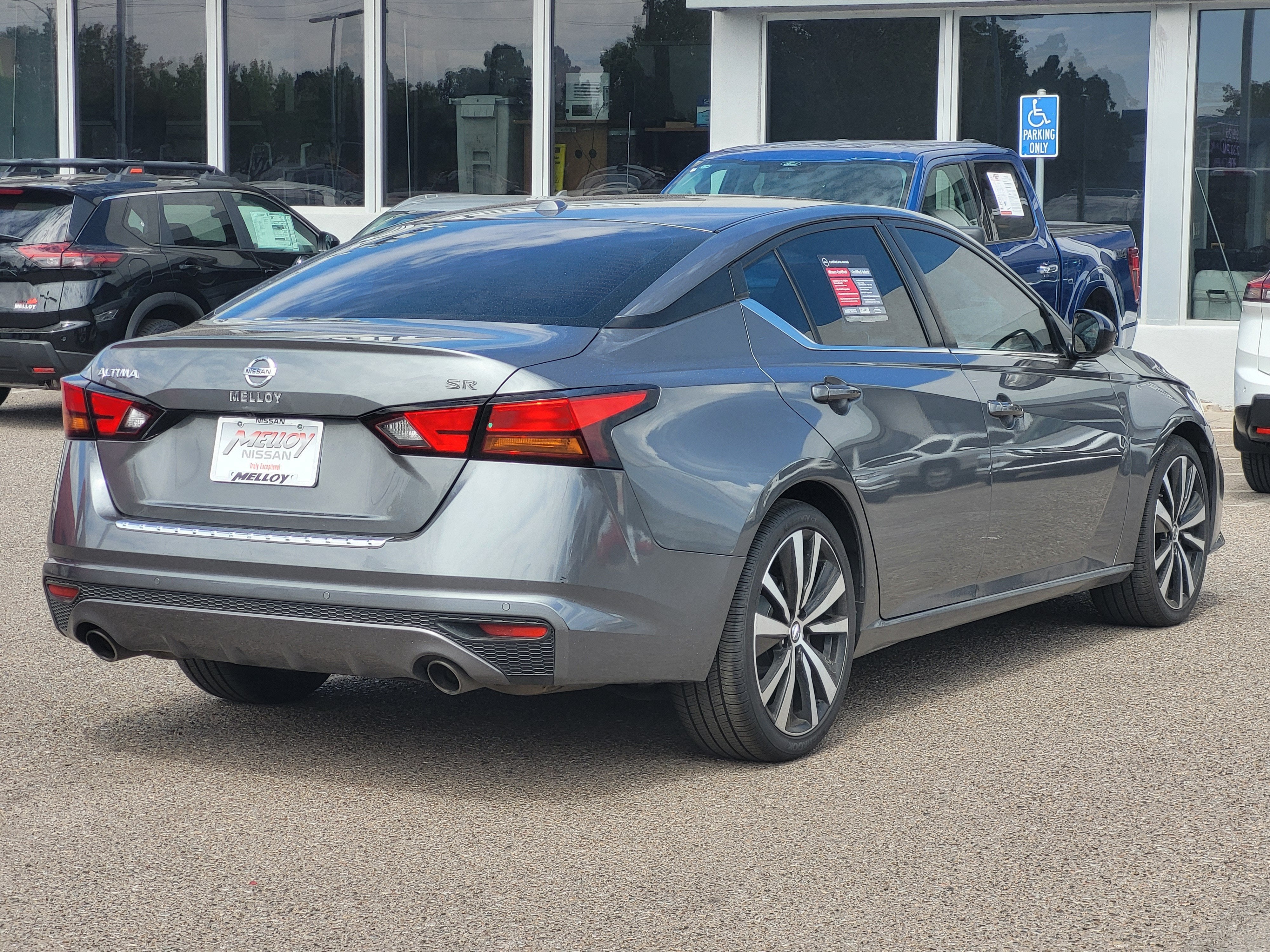 2022 Nissan Altima 2.5 SR