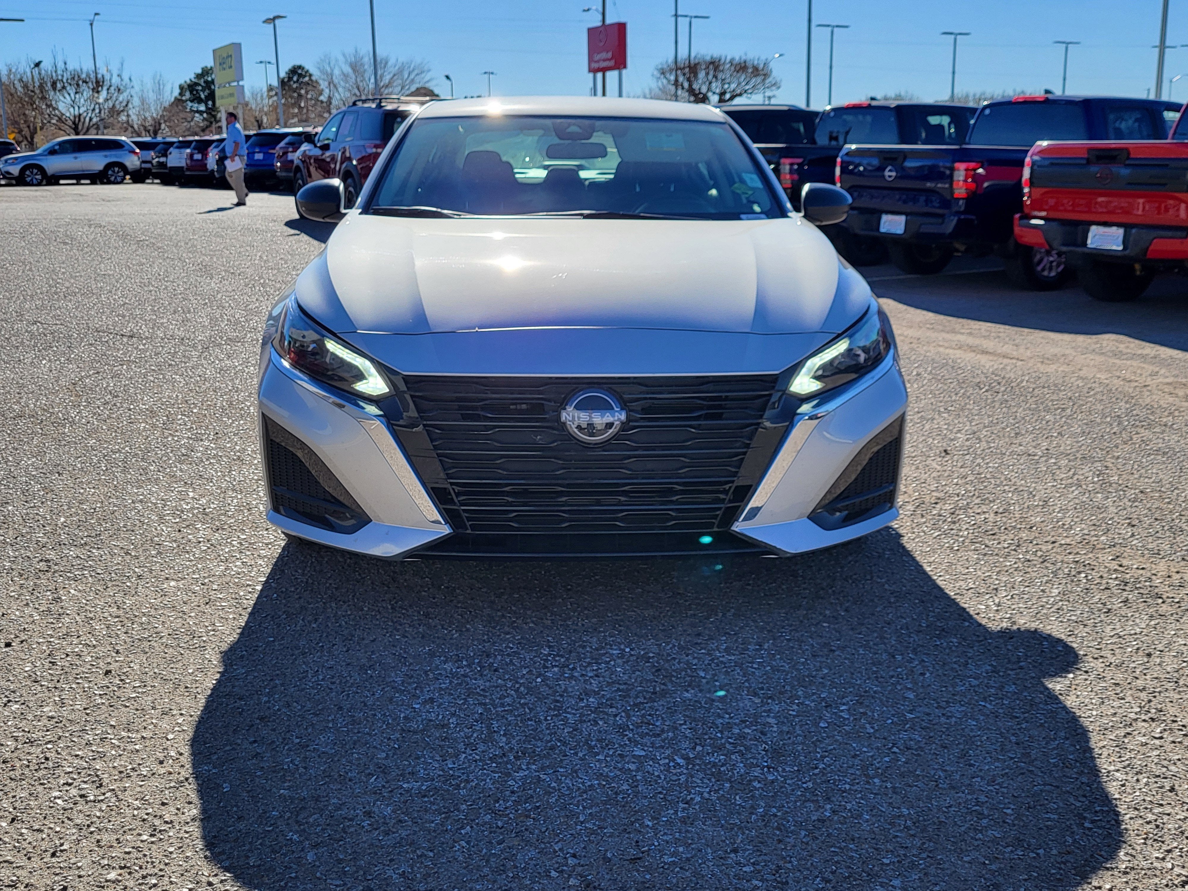 2025 Nissan Altima SV