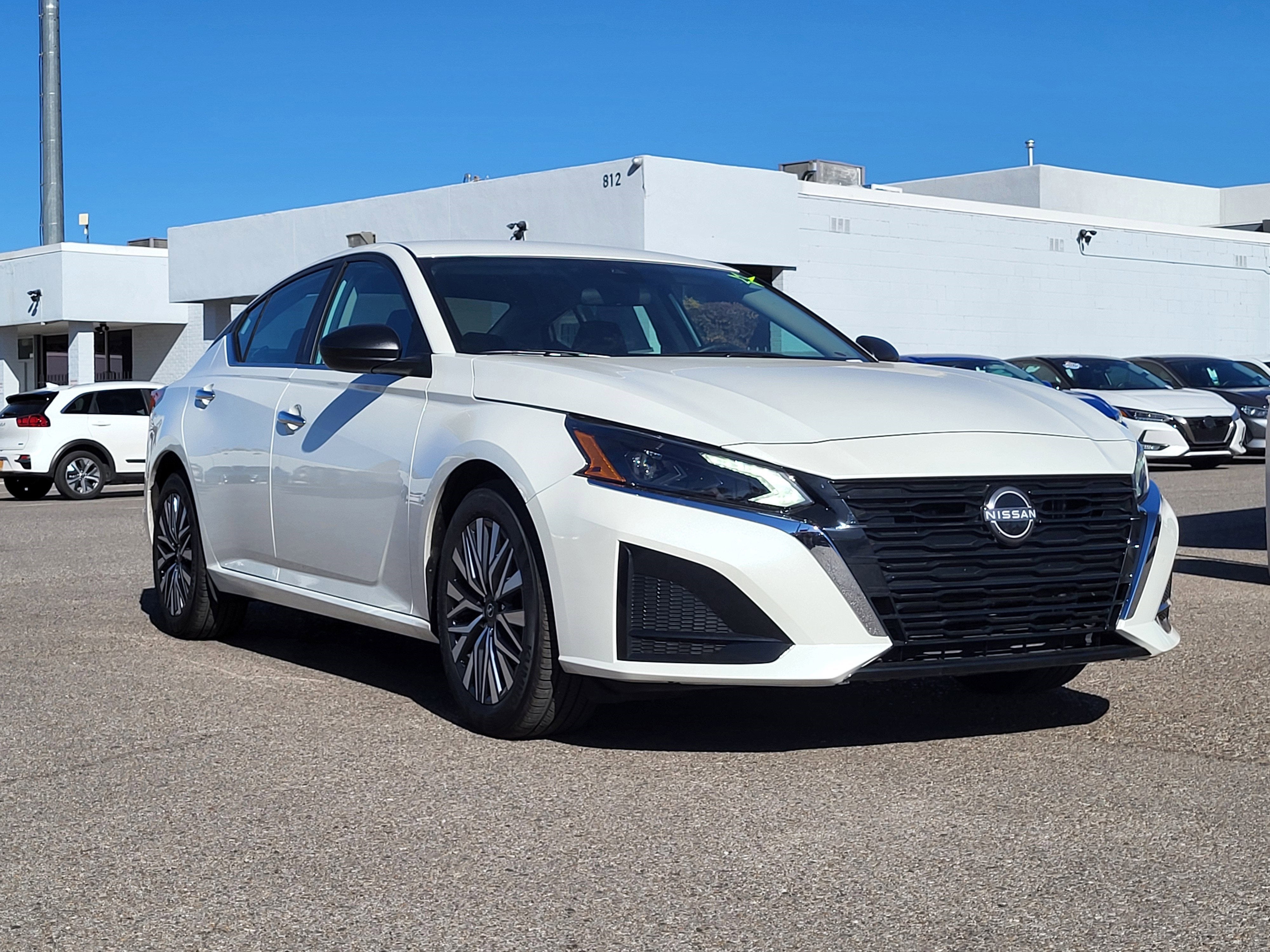 2025 Nissan Altima SV FWD