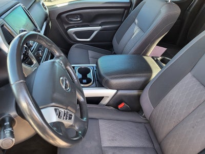 2021 Nissan Titan SV