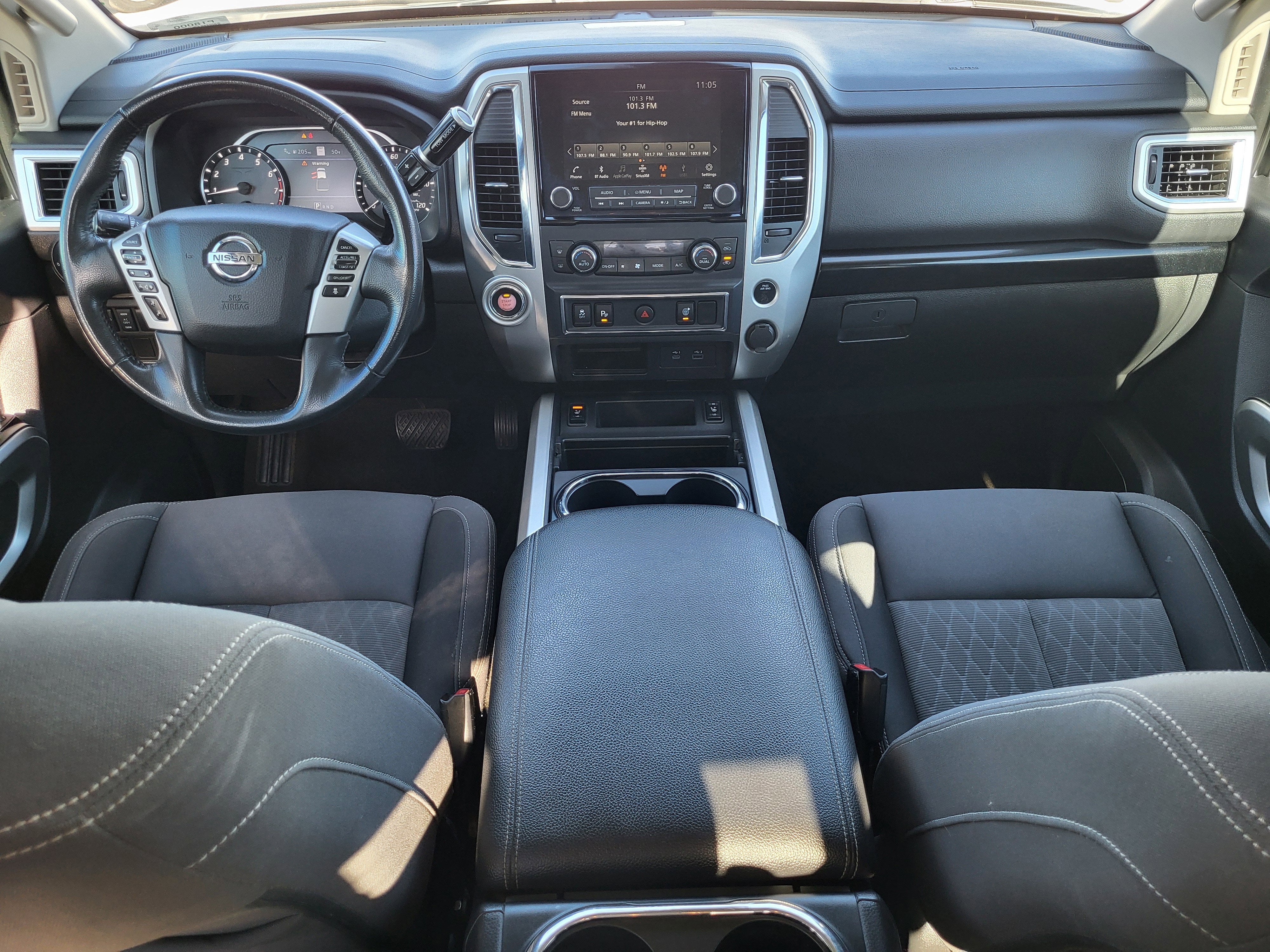 2021 Nissan Titan SV