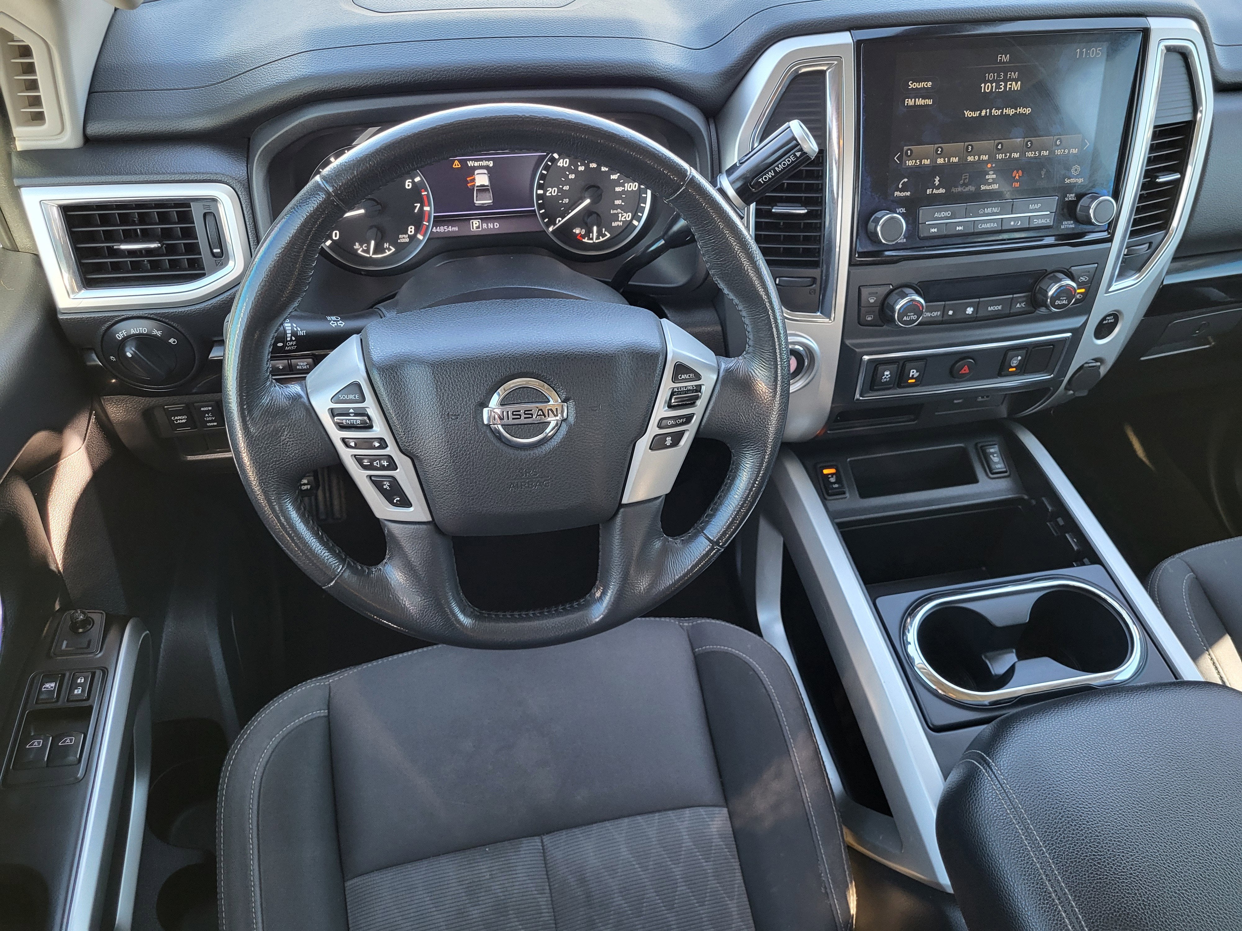 2021 Nissan Titan SV