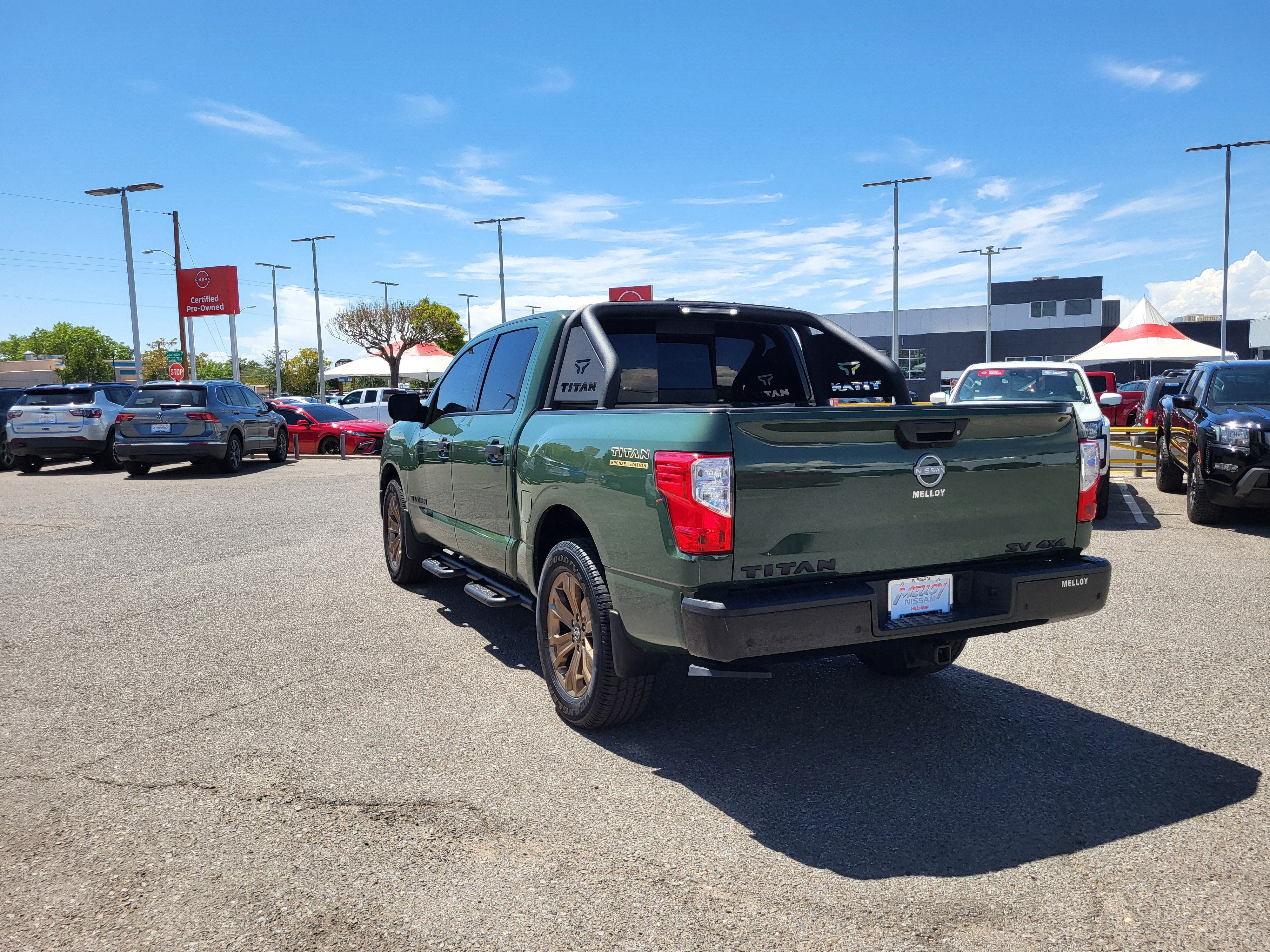 2024 Nissan Titan SV