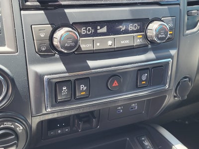 2024 Nissan Titan XD SV