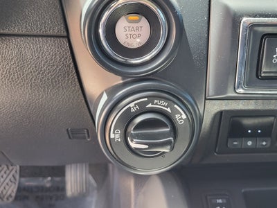 2024 Nissan Titan XD SV