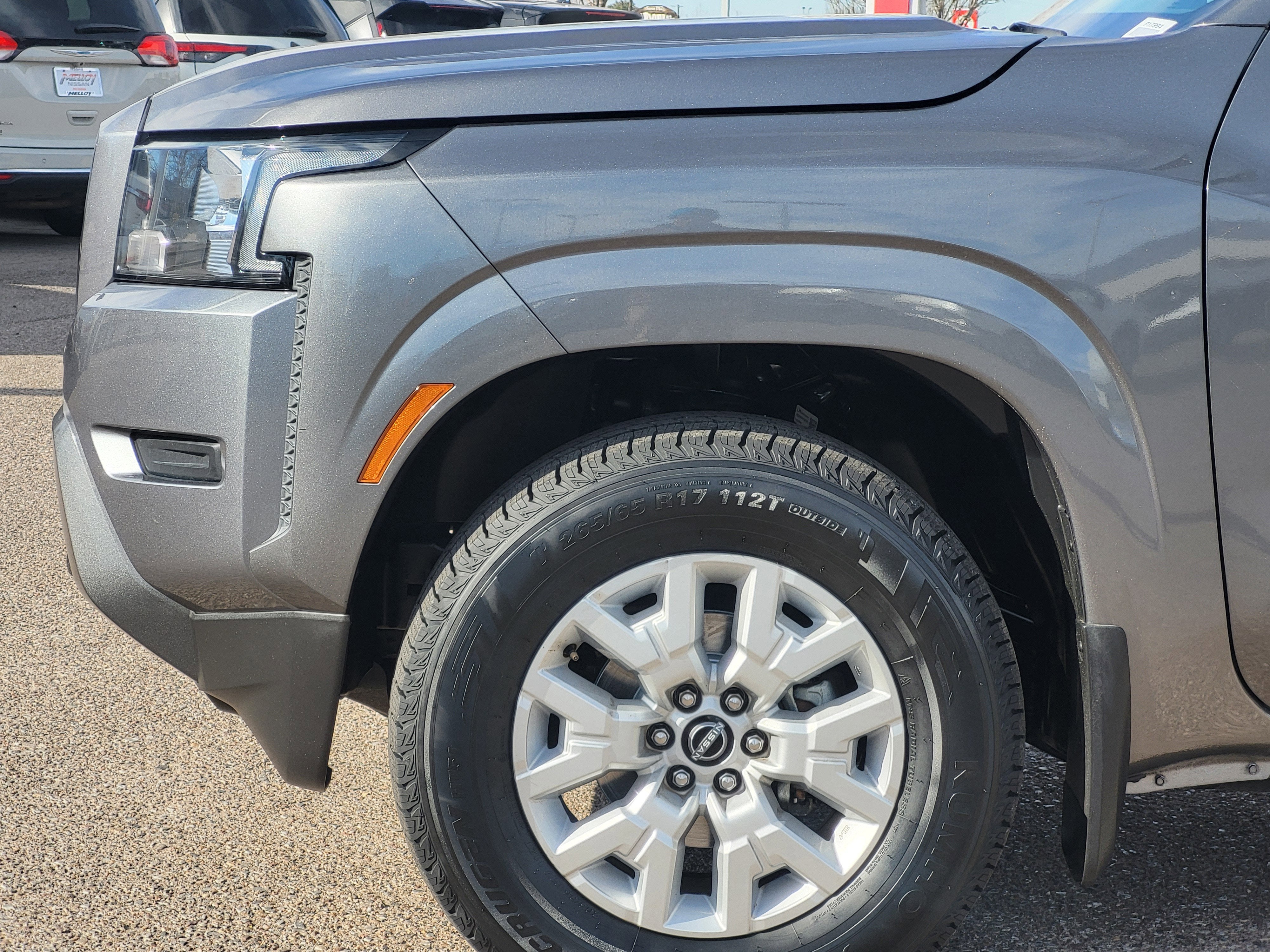 2022 Nissan Frontier SV