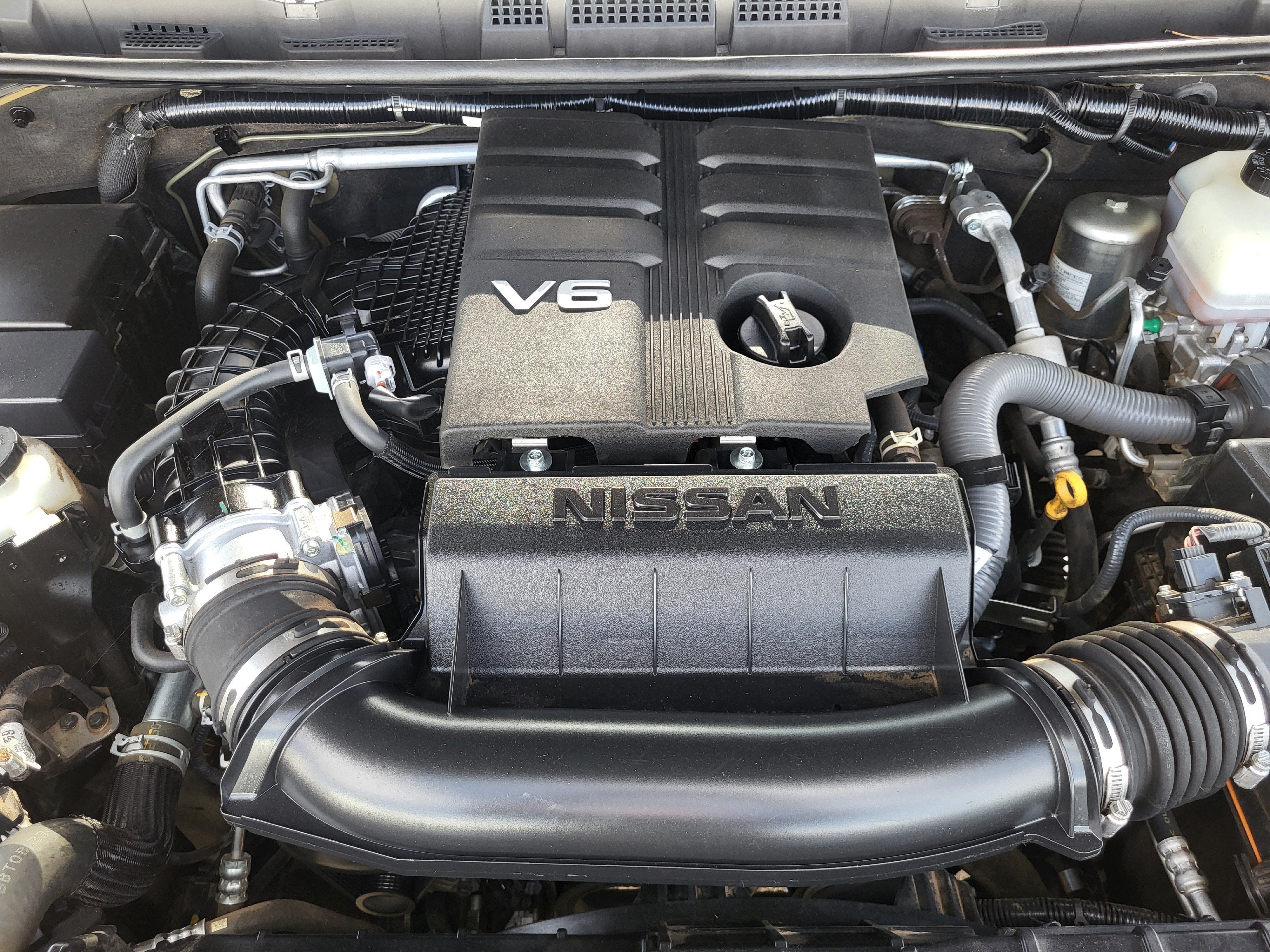 2022 Nissan Frontier SV