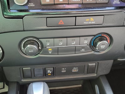 2022 Nissan Frontier S