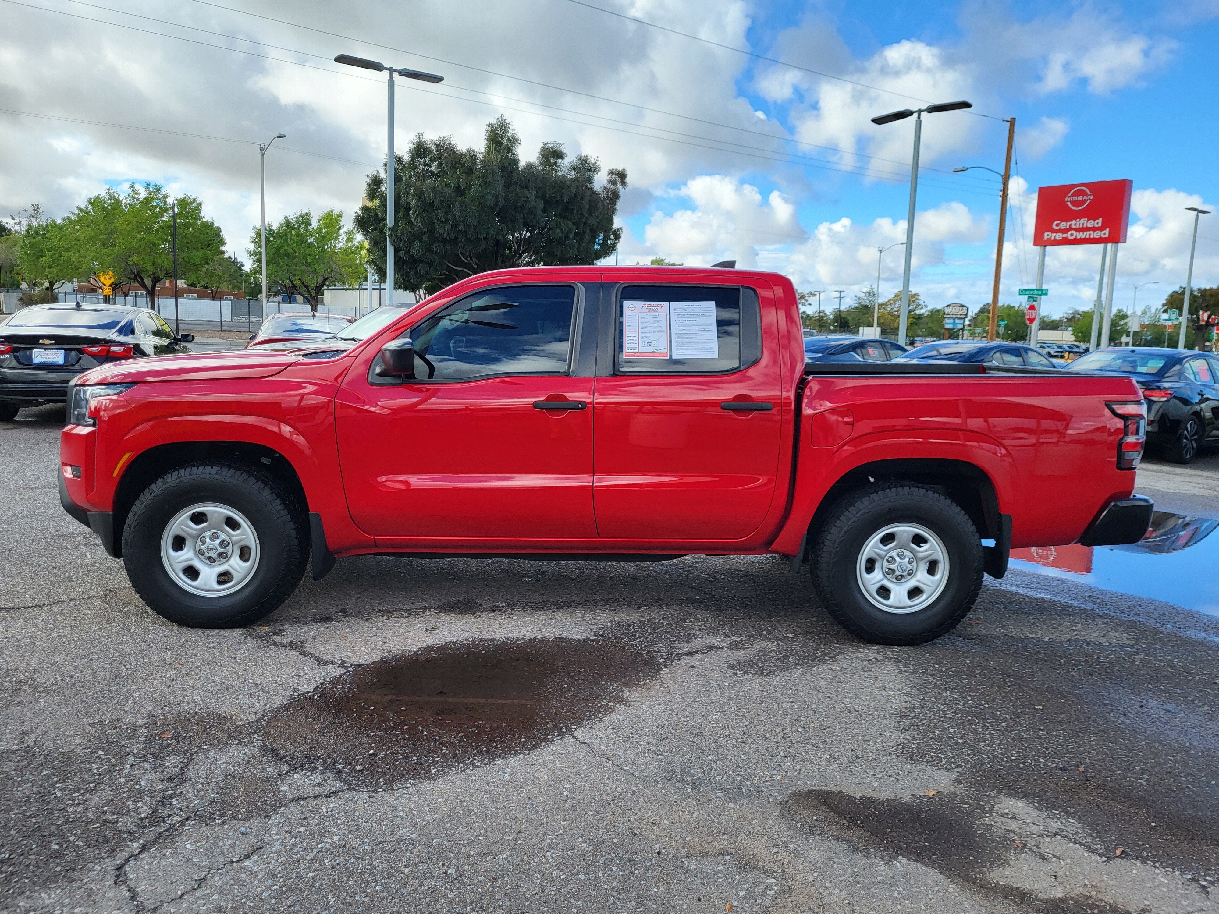 2022 Nissan Frontier S