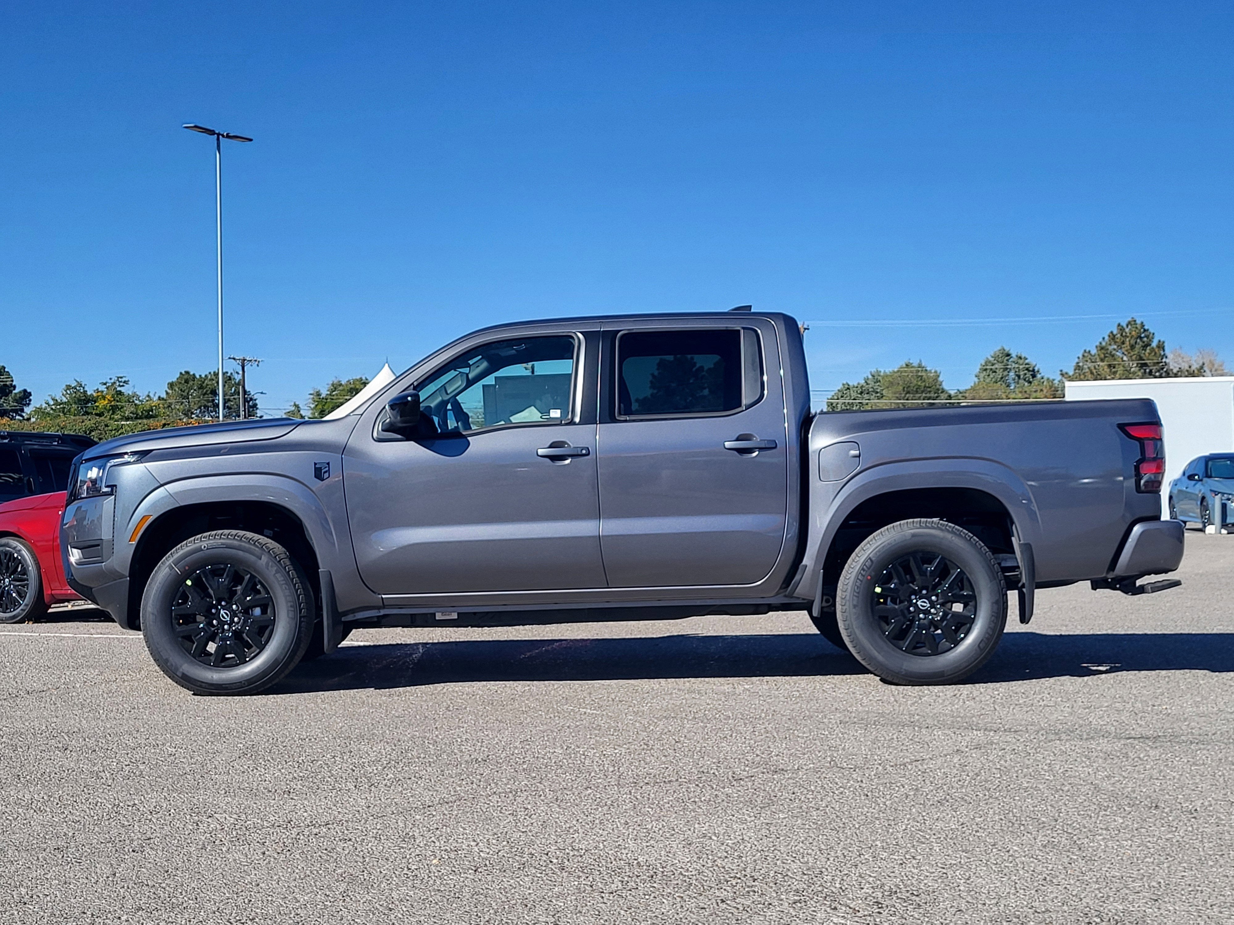 2026 Nissan Frontier Crew Cab 4x4 SV