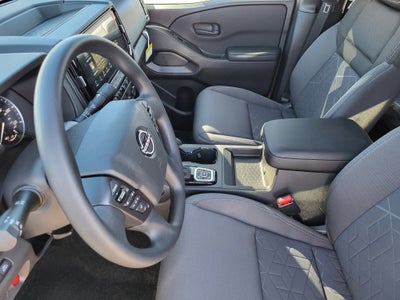 2026 Nissan Frontier Crew Cab 4x4 SV