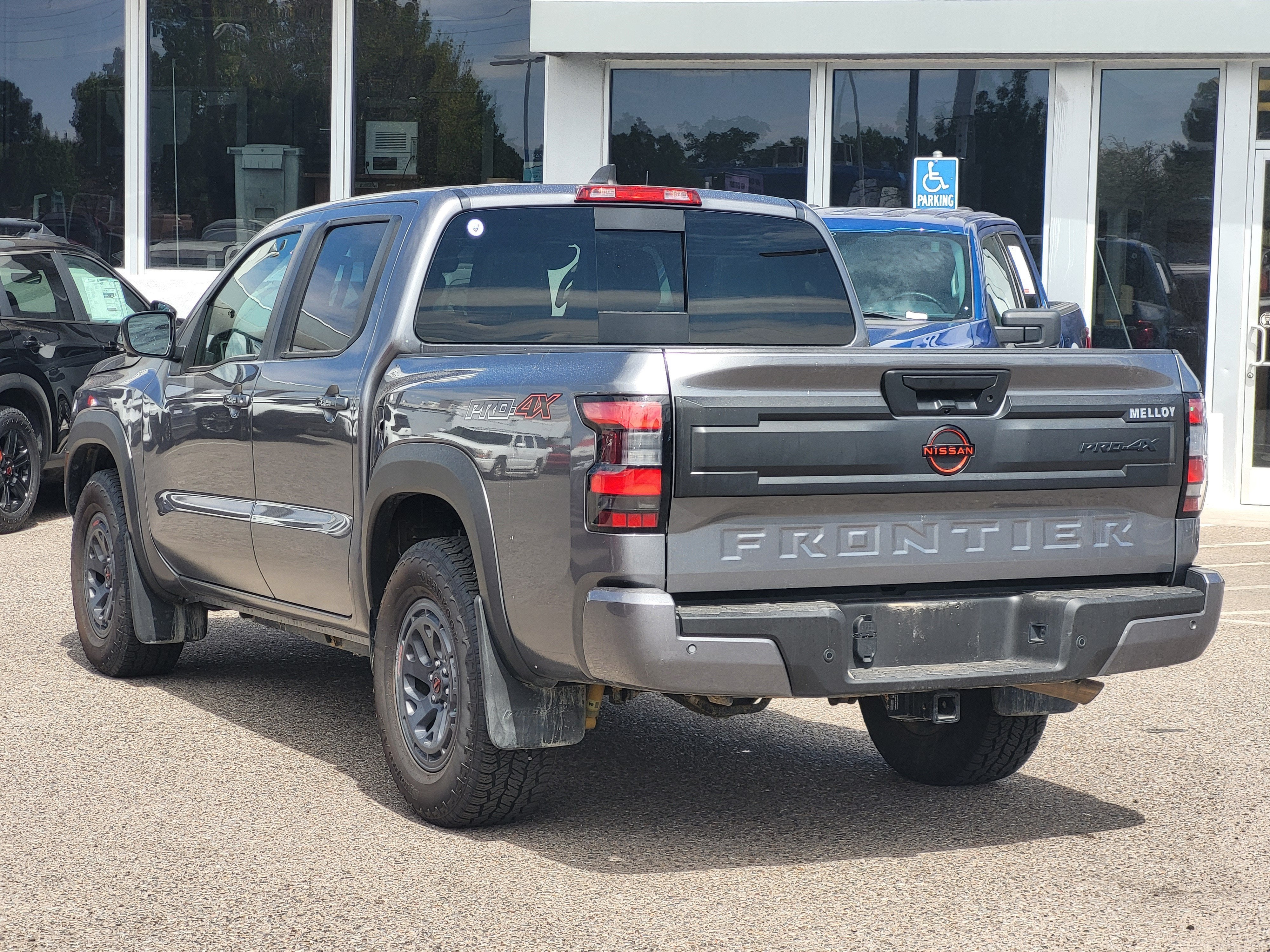 2025 Nissan Frontier PRO-4X