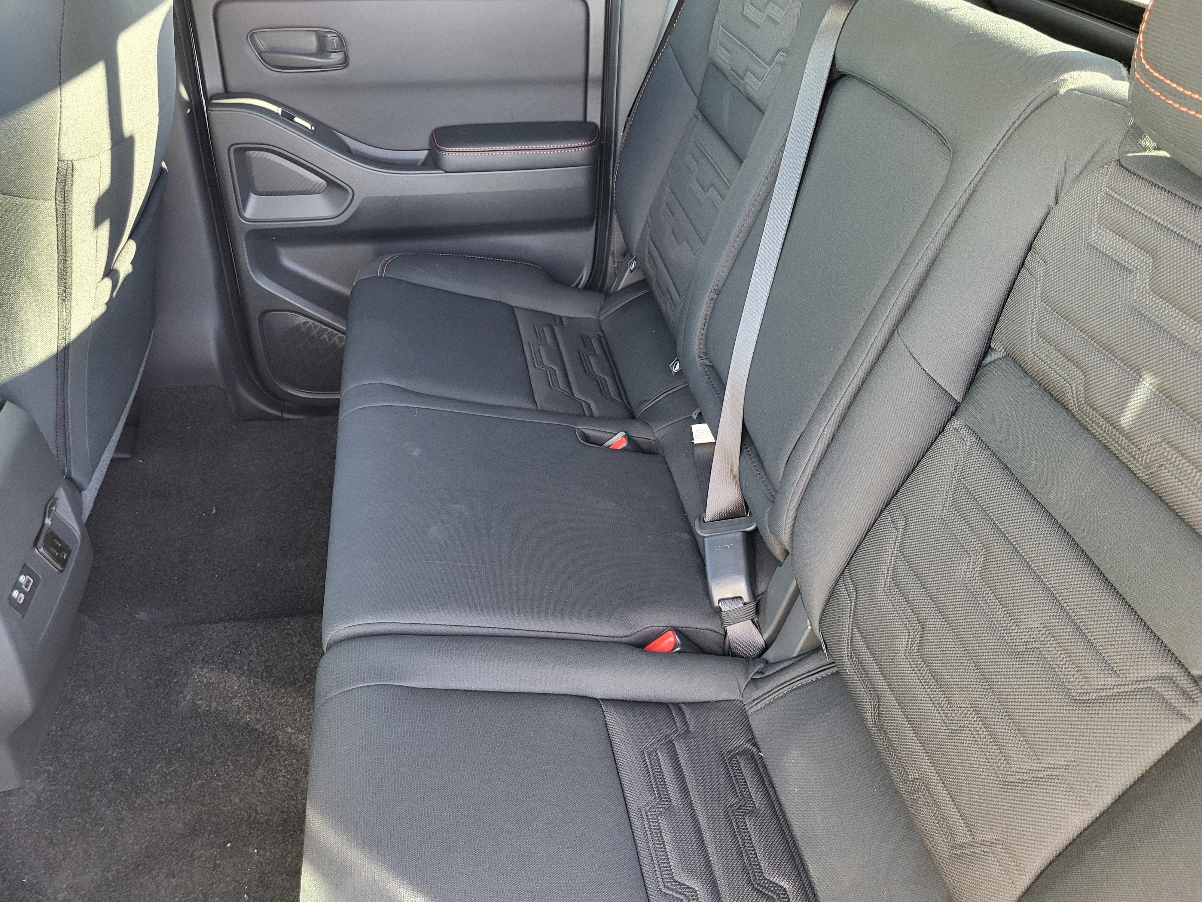 2026 Nissan Frontier Crew Cab 4x4 PRO-4X w/R Package