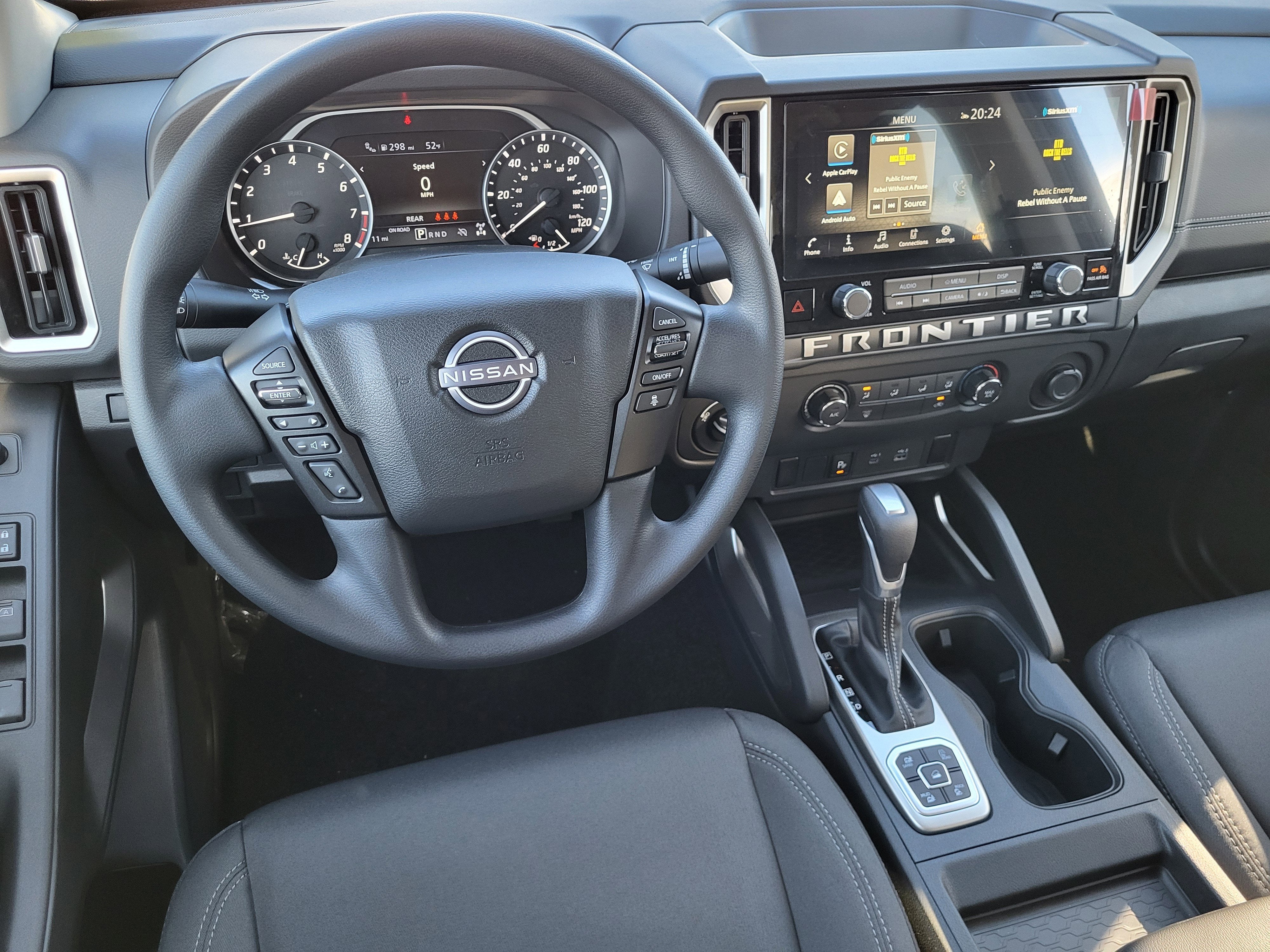 2026 Nissan Frontier Crew Cab 4x4 SV