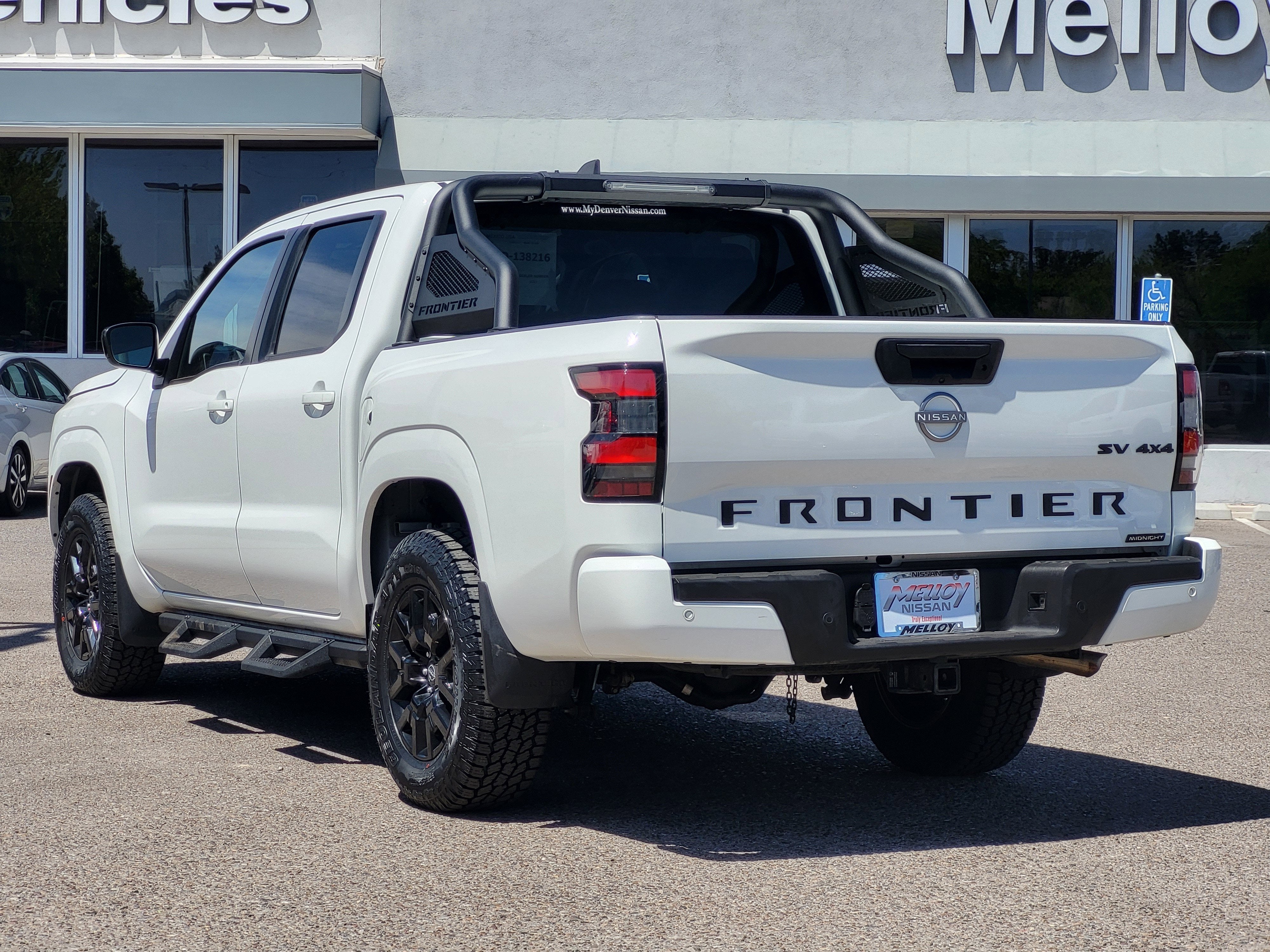 2023 Nissan Frontier SV