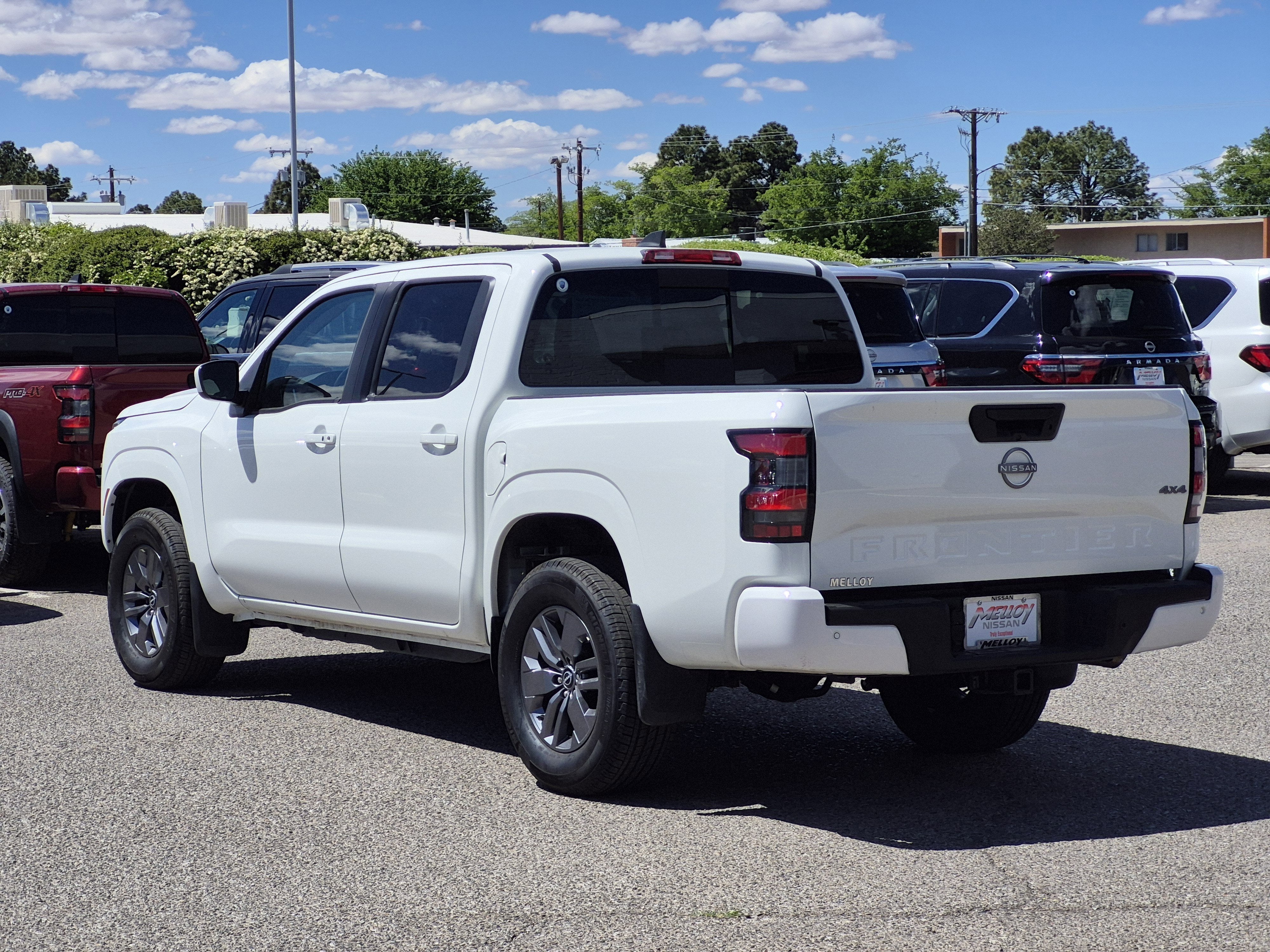 2025 Nissan Frontier SV