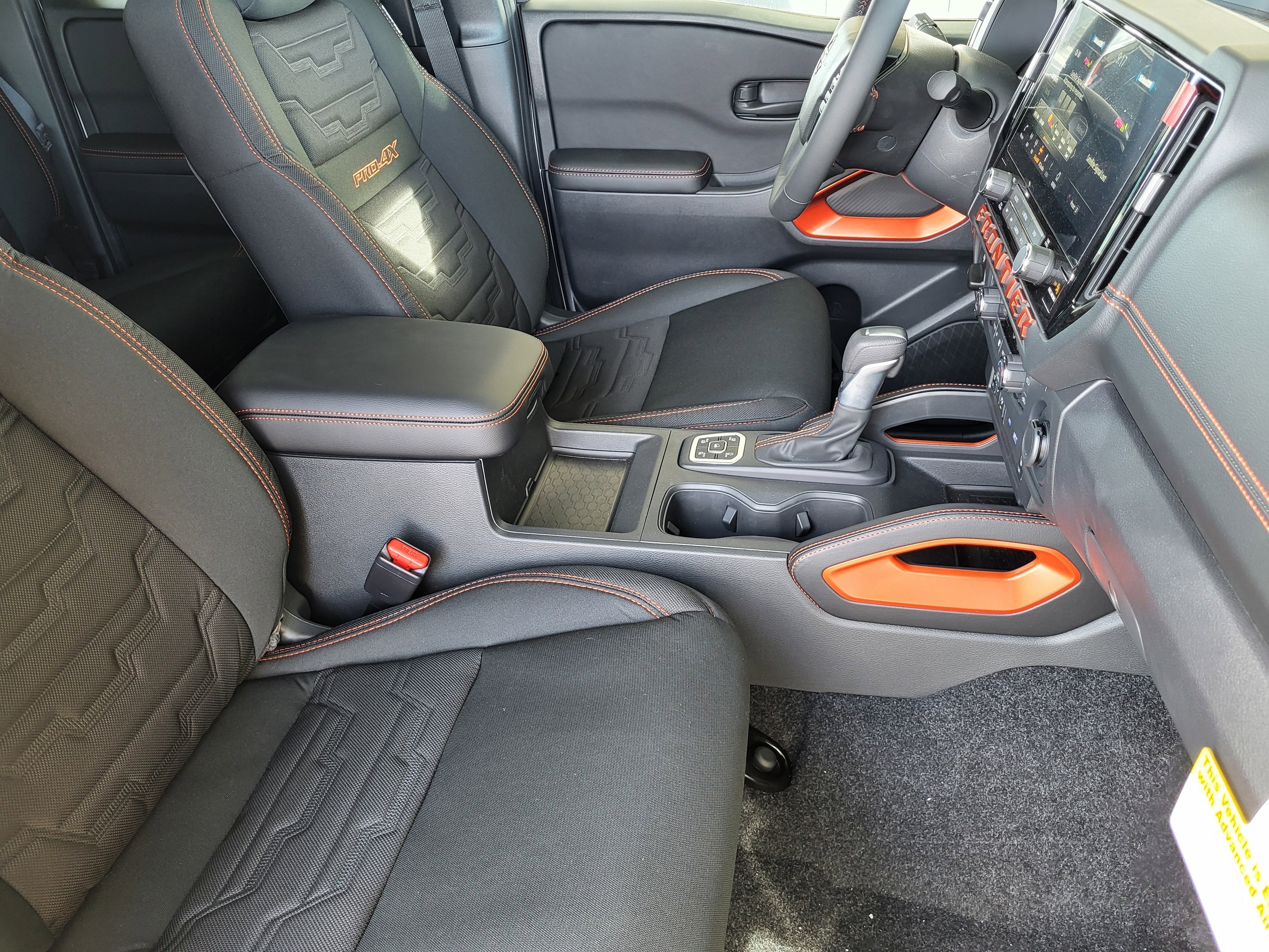 2026 Nissan Frontier Crew Cab 4x4 PRO-4X