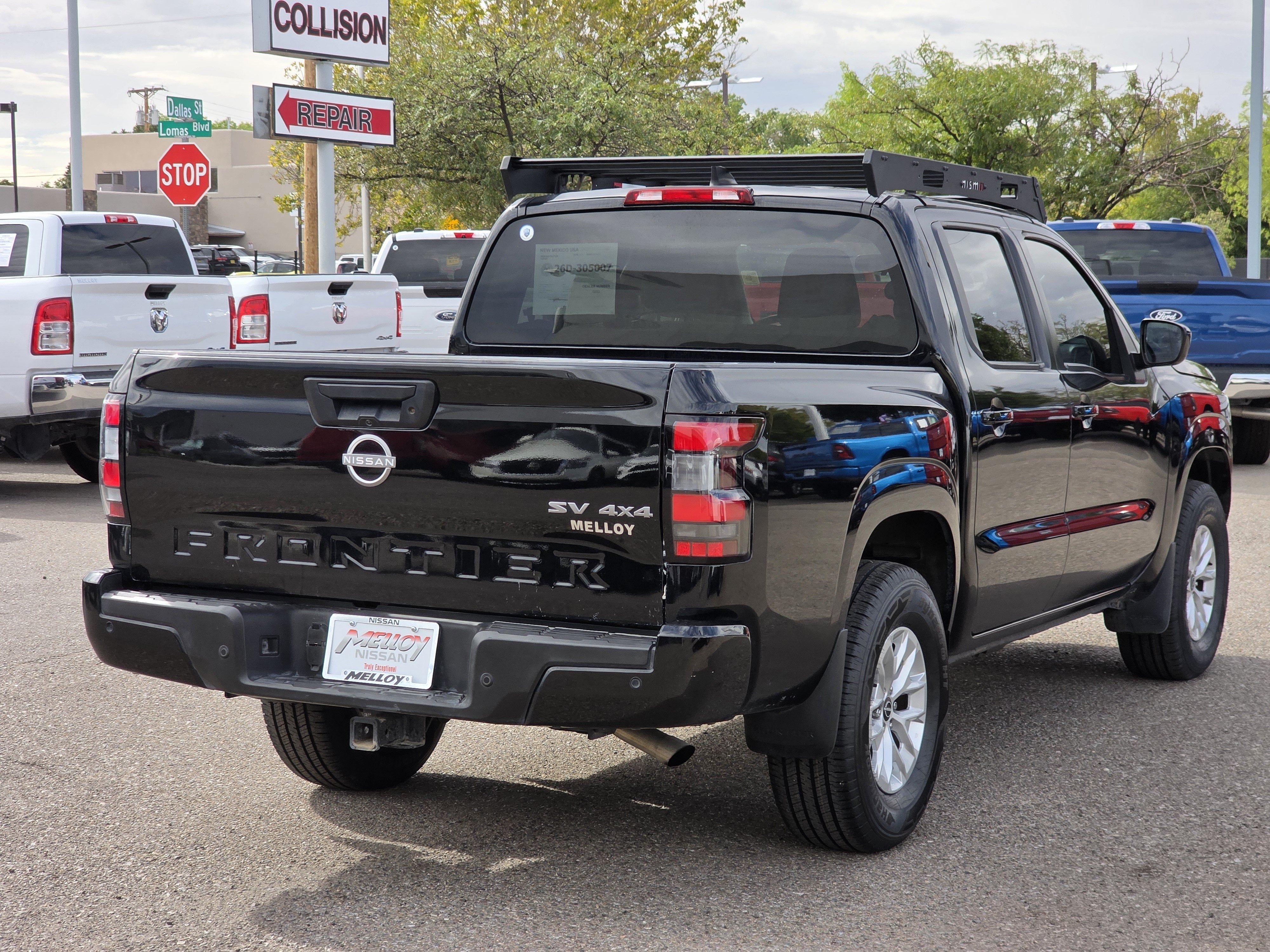 2024 Nissan Frontier SV