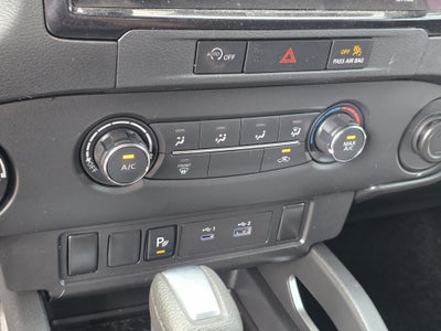 2024 Nissan Frontier SV