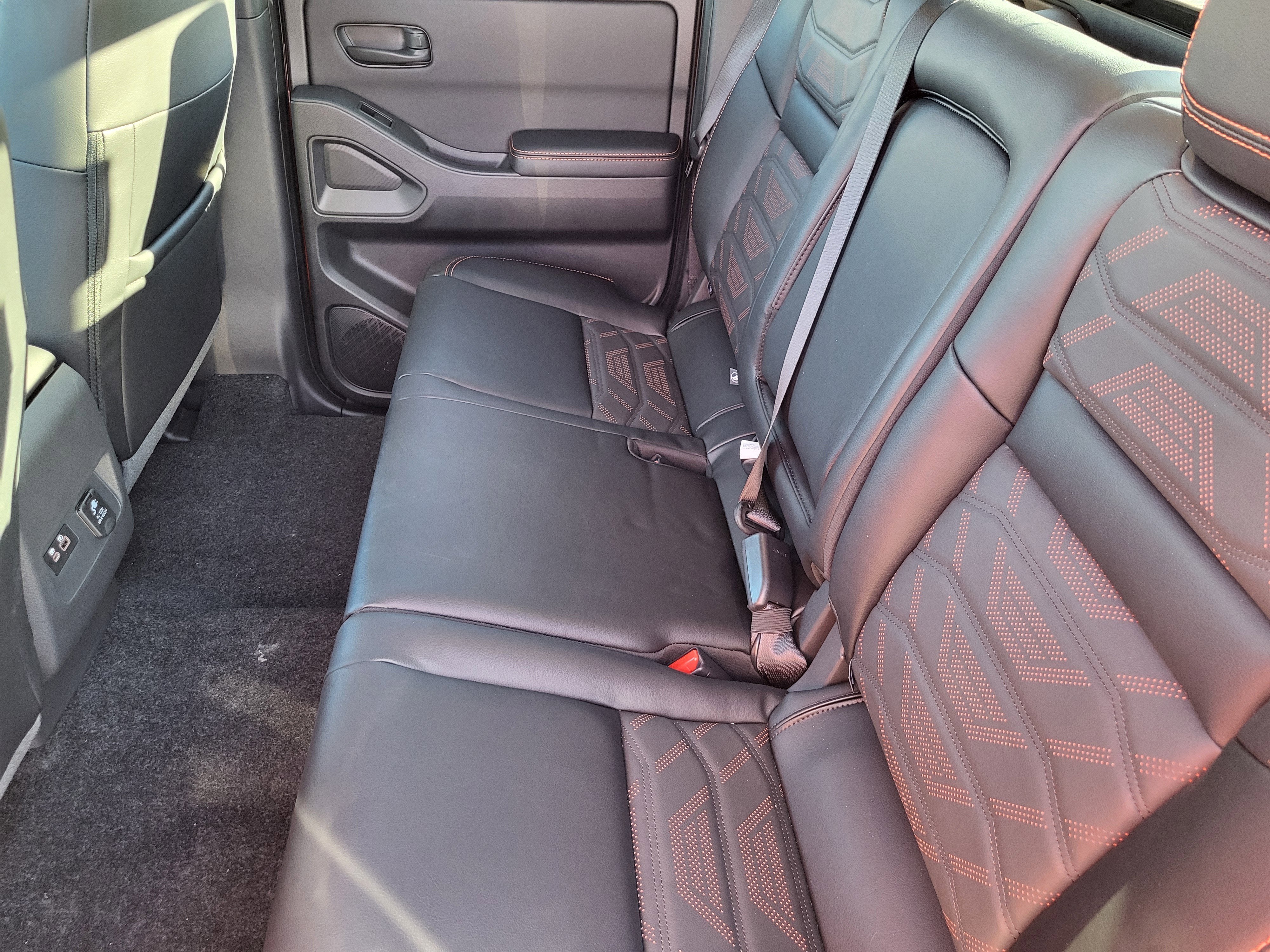 2026 Nissan Frontier Crew Cab 4x4 PRO-4X