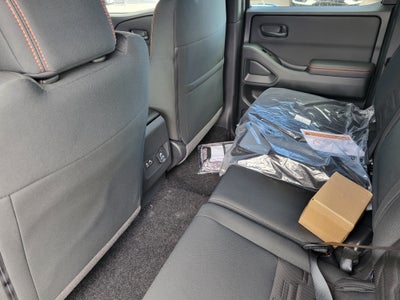 2027 Nissan Frontier Crew Cab 4x4 PRO-4X