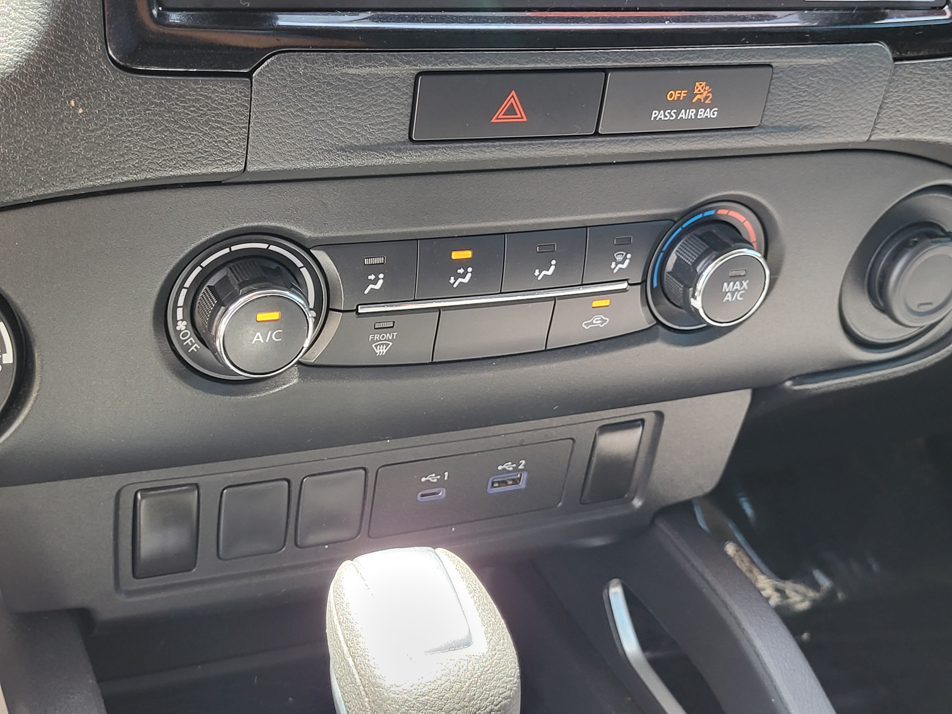 2022 Nissan Frontier SV