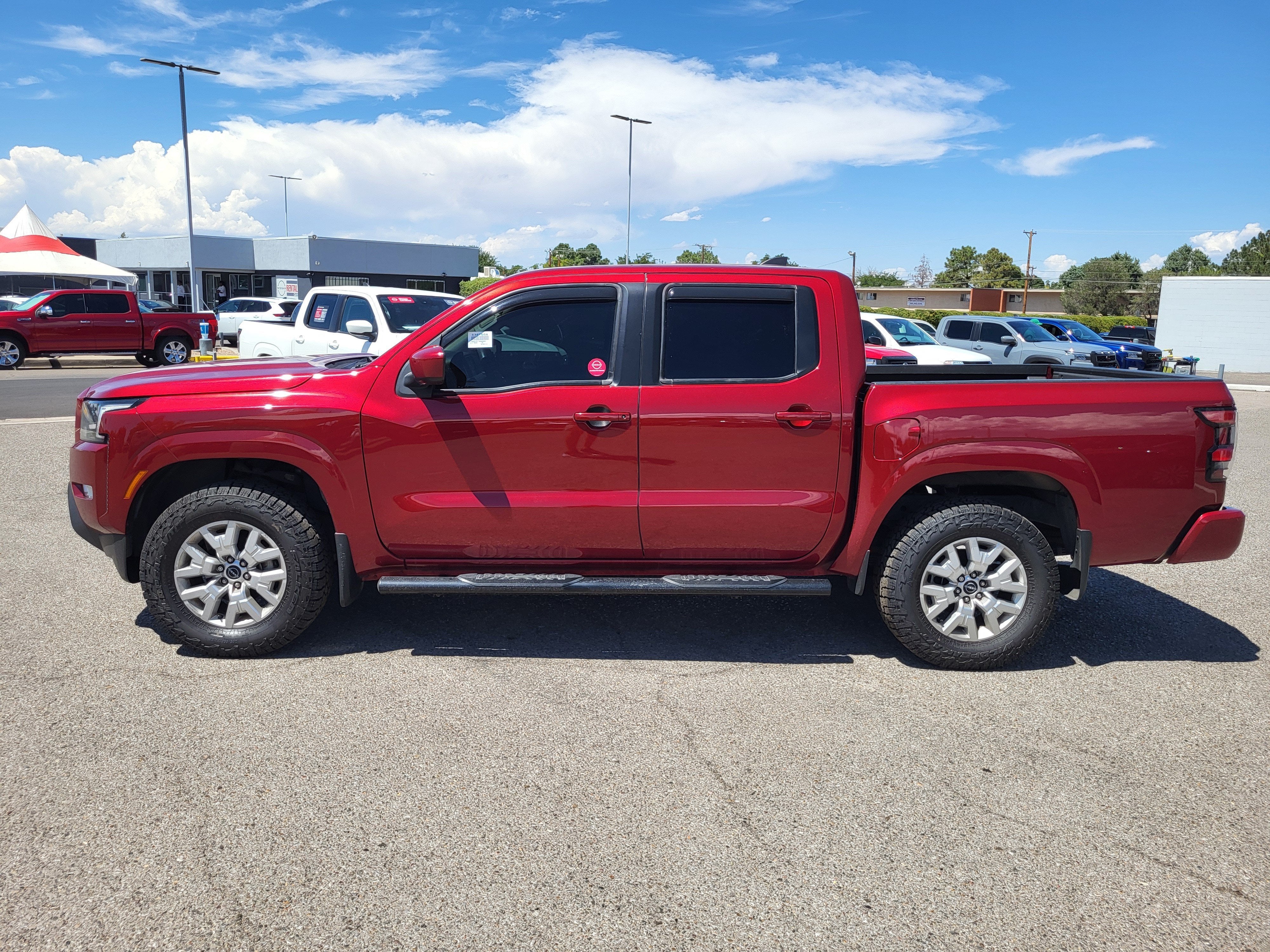 2022 Nissan Frontier SV