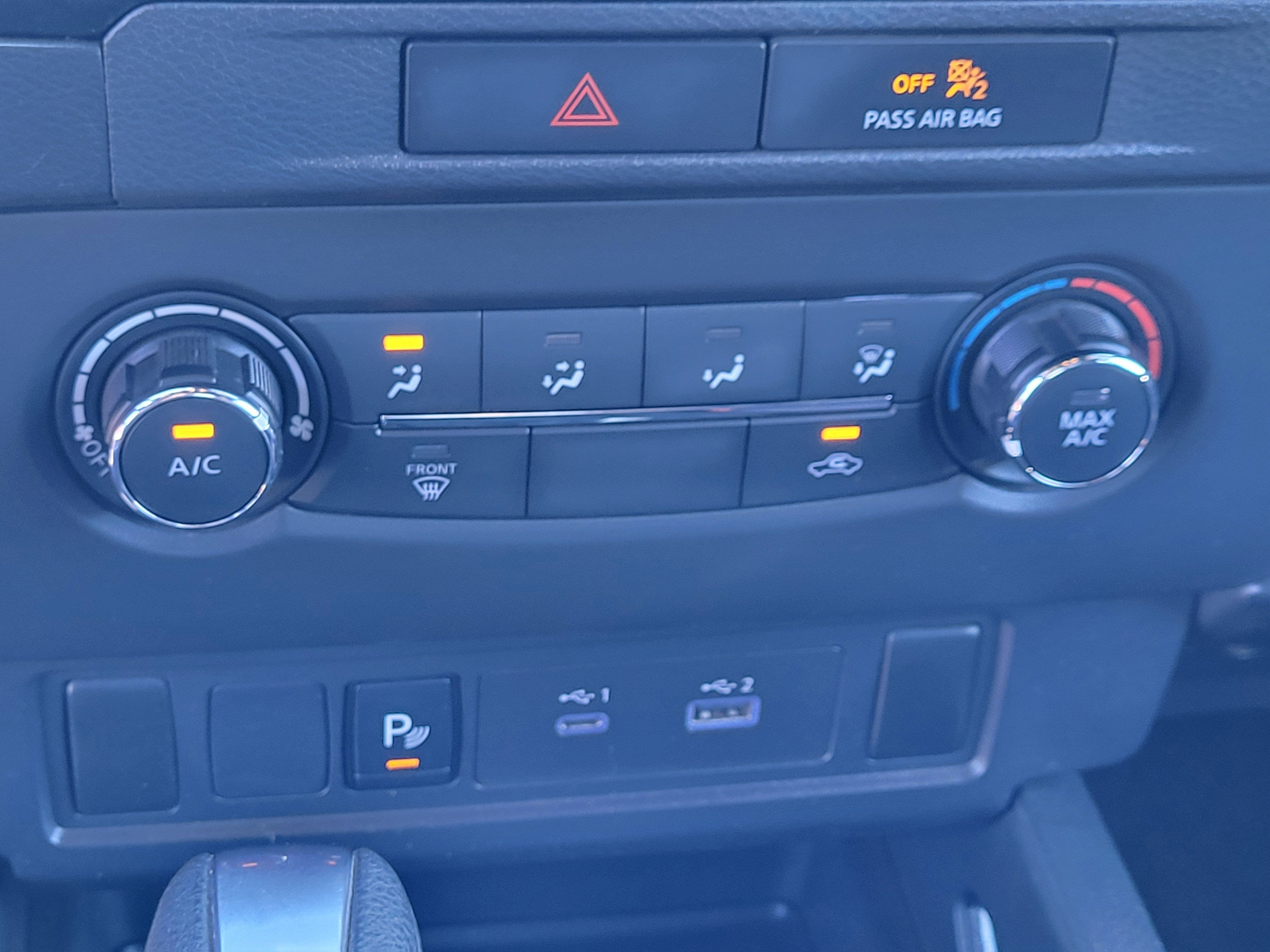 2023 Nissan Frontier SV